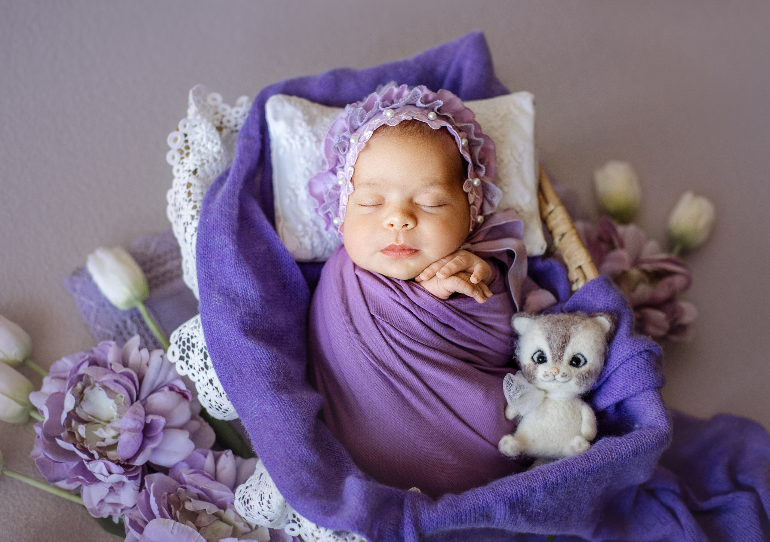 Катерина. Фотограф новонароджених (newborn) та материнства у Житомирі Анна Якимчук