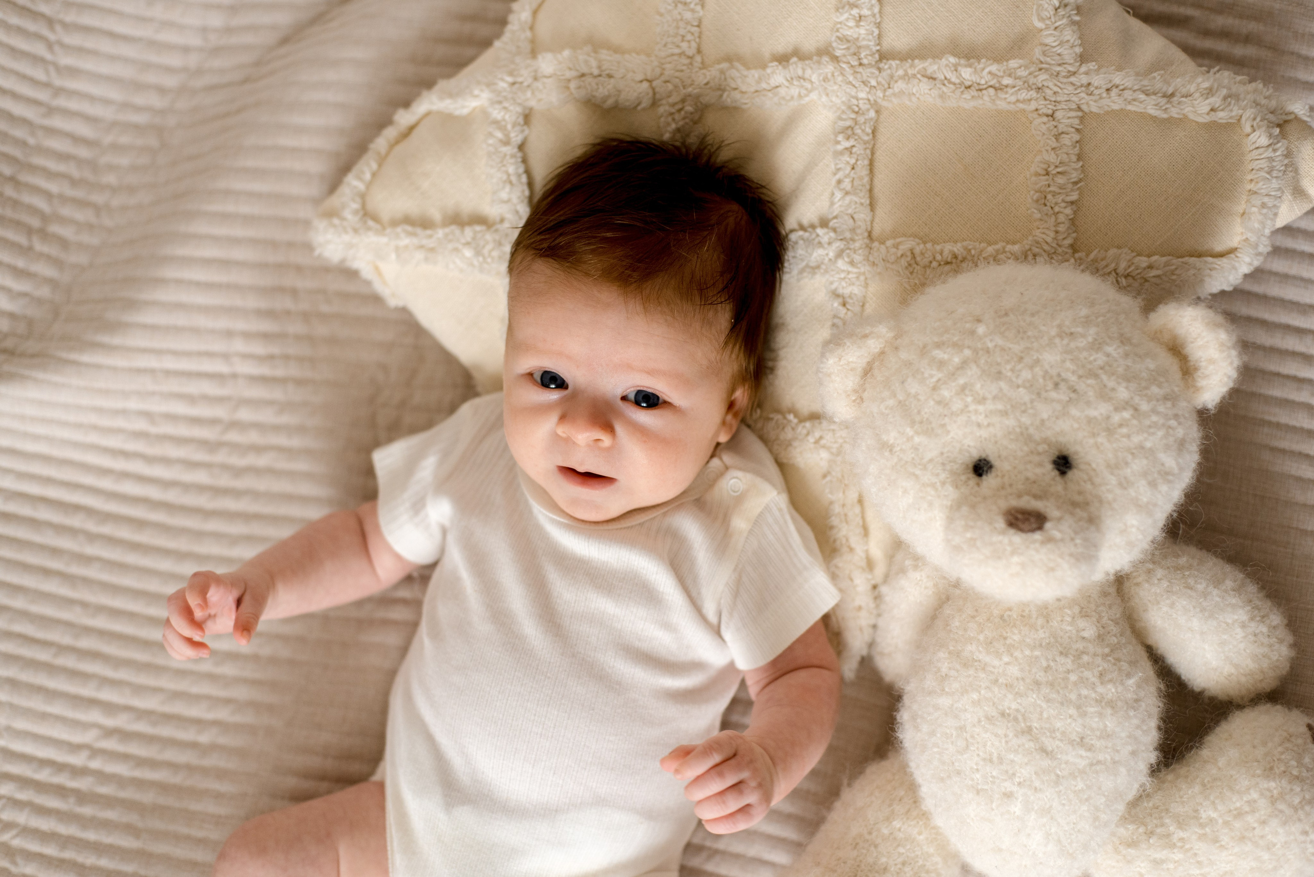 Богданчик сімейна фотоісторія. Фотограф новонароджених (newborn) та материнства у Житомирі Анна Якимчук