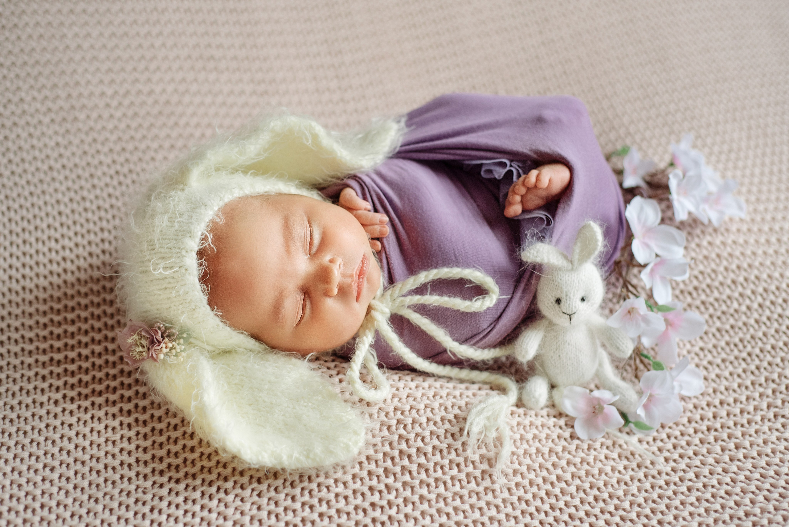 Соломія. Фотограф новонароджених (newborn) та материнства у Житомирі Анна Якимчук