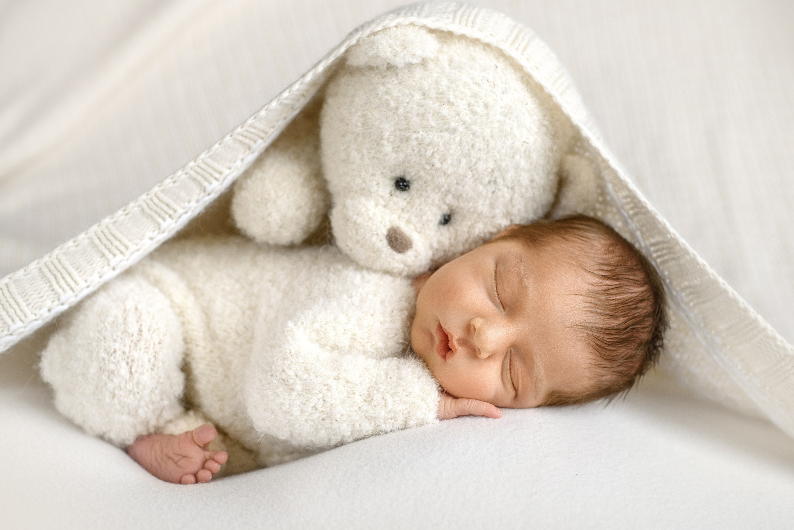 Романчик. Фотограф новонароджених (newborn) та материнства у Житомирі Анна Якимчук