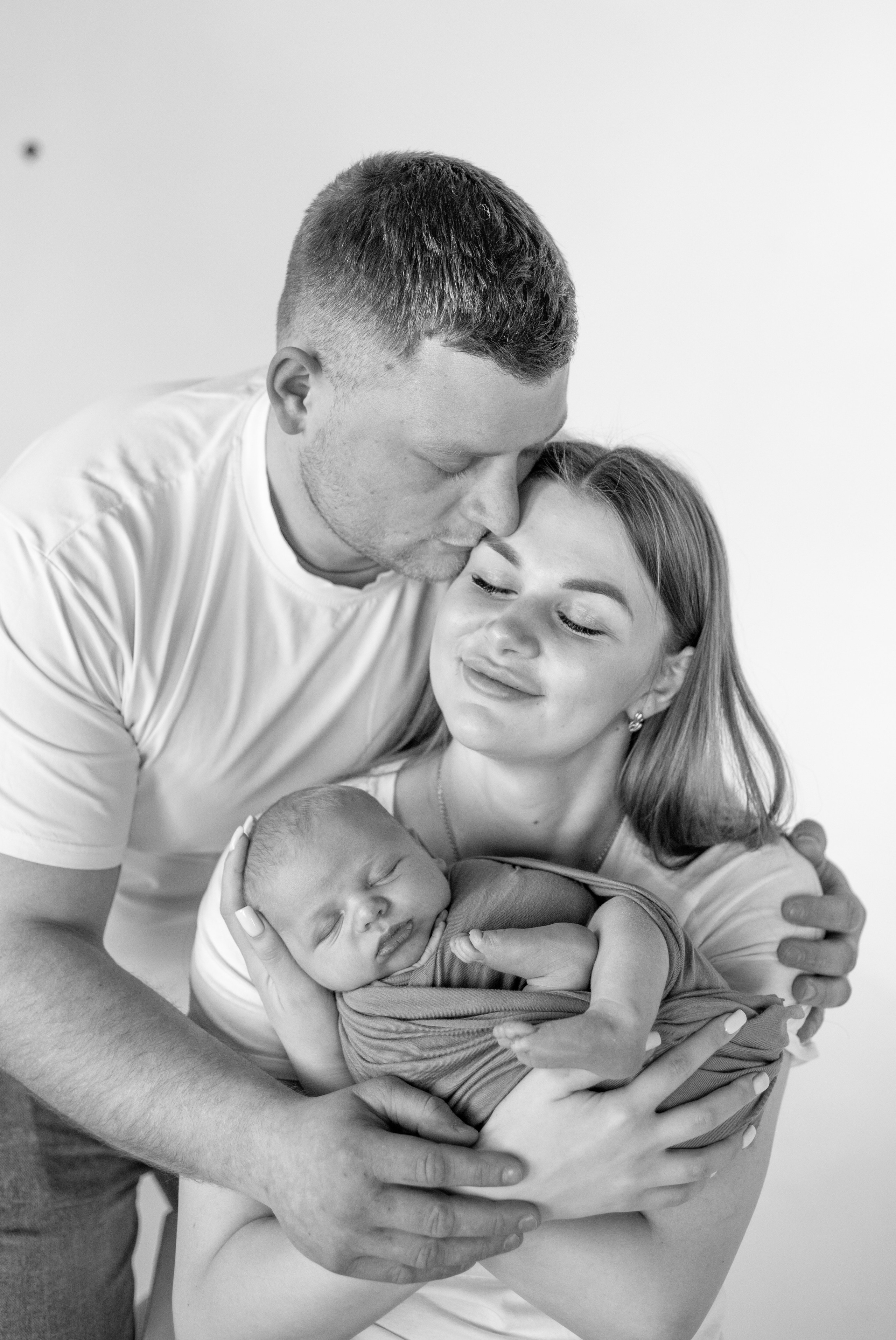 Тимофій перша фотосесія. Фотограф новонароджених (newborn) та материнства у Житомирі Анна Якимчук