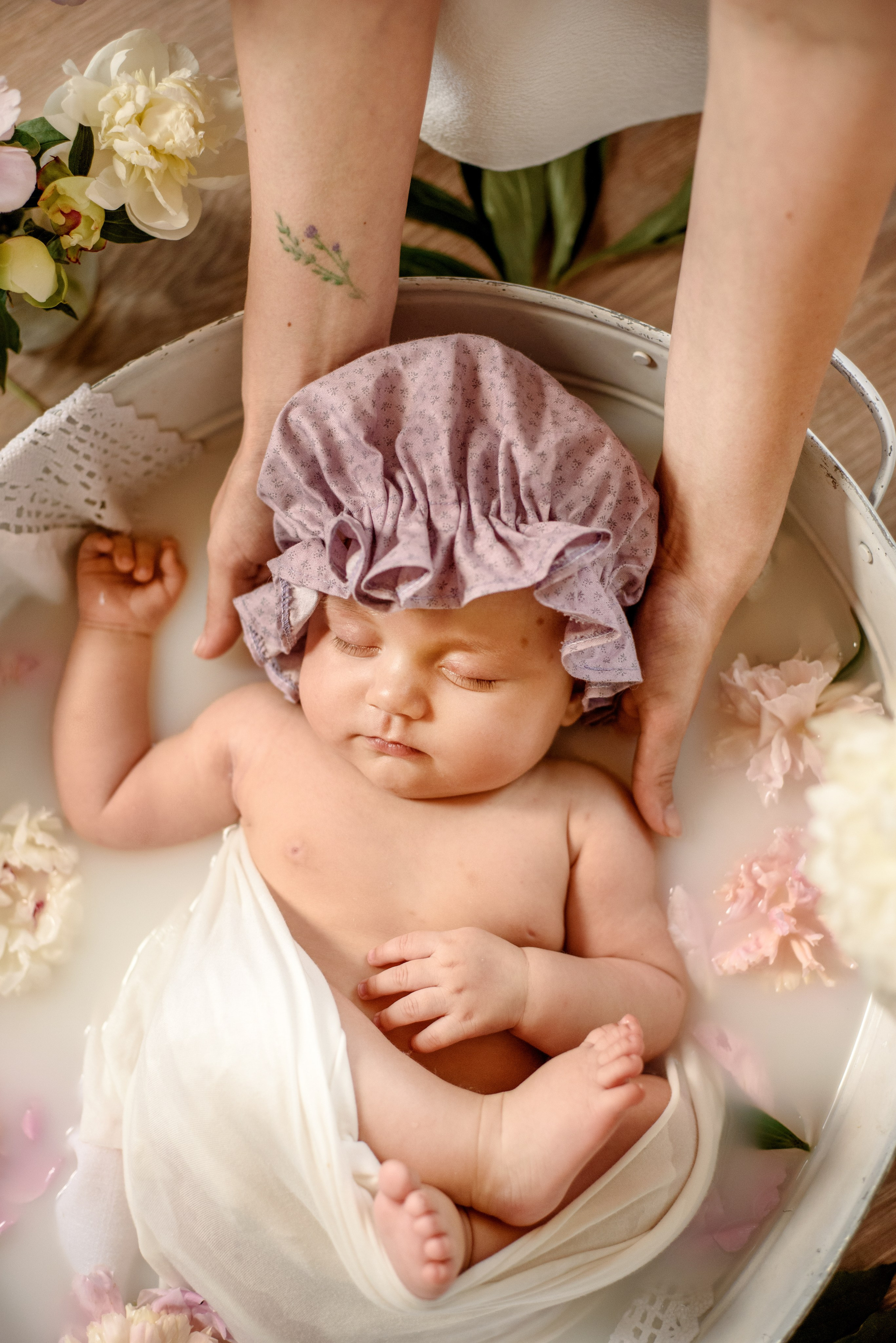 Купашки. Фотограф новонароджених (newborn) та материнства у Житомирі Анна Якимчук