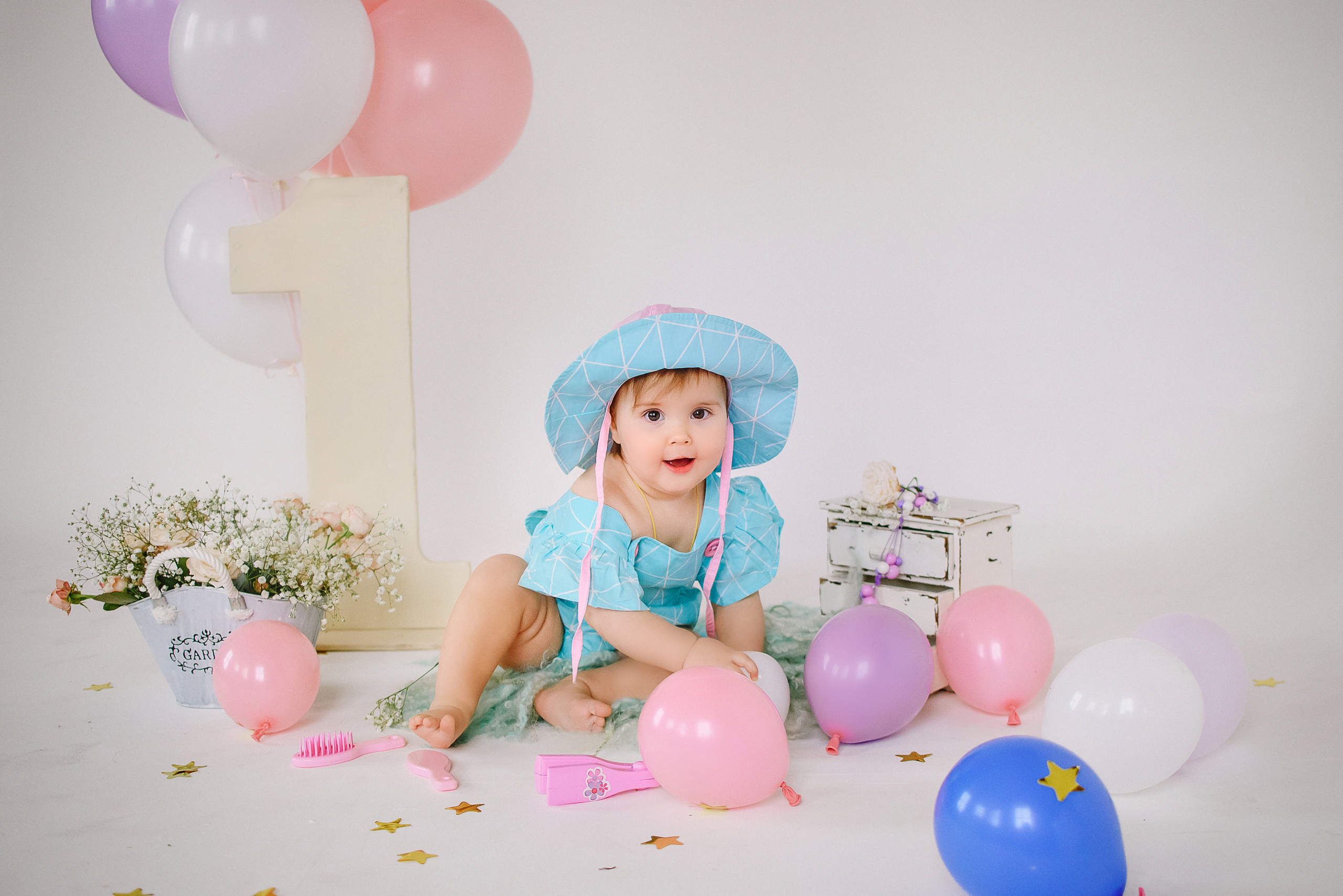 ПЕРШИЙ ДЕНЬ НАРОДЖЕННЯ. Фотограф новонароджених (newborn) та дитинства у Житомирі Анна Якимчук