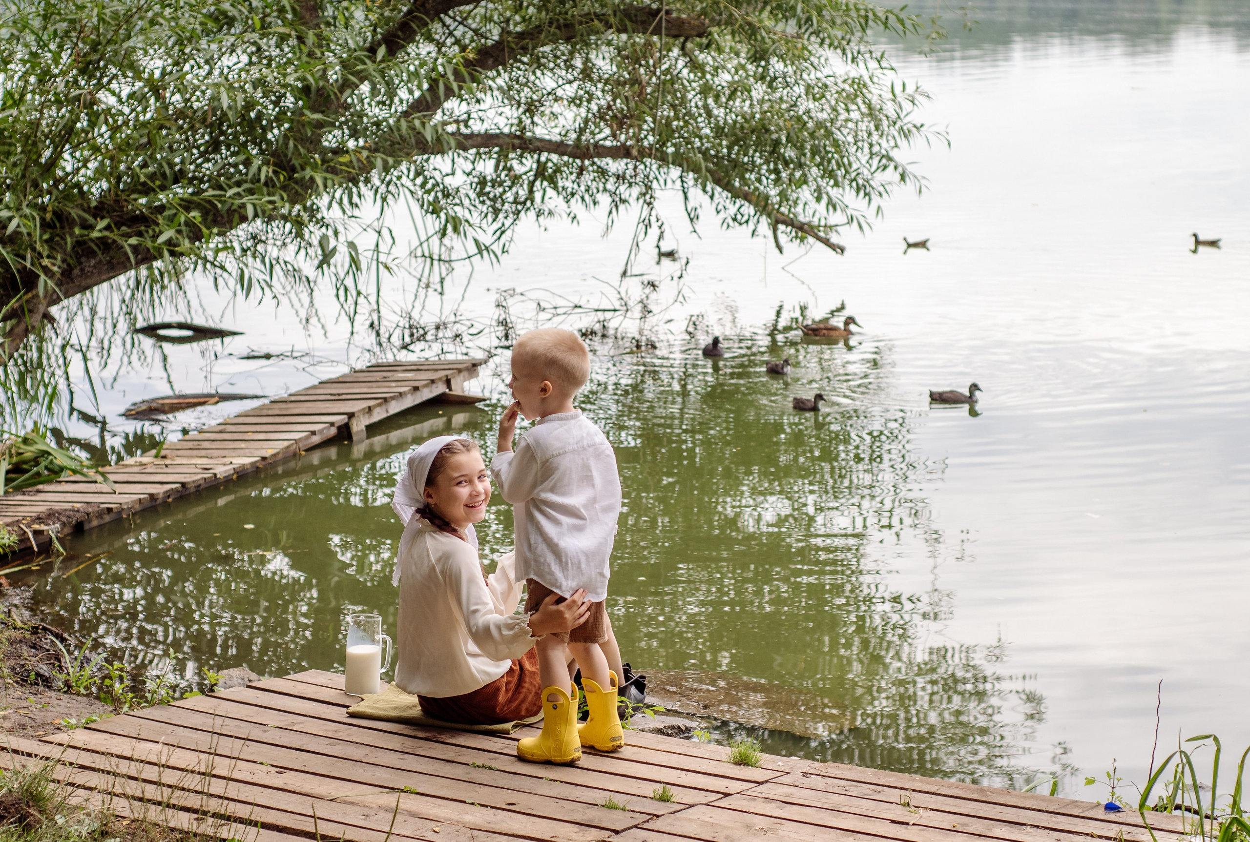 Весела рибалка. Фотограф новонароджених (newborn) та материнства у Житомирі Анна Якимчук