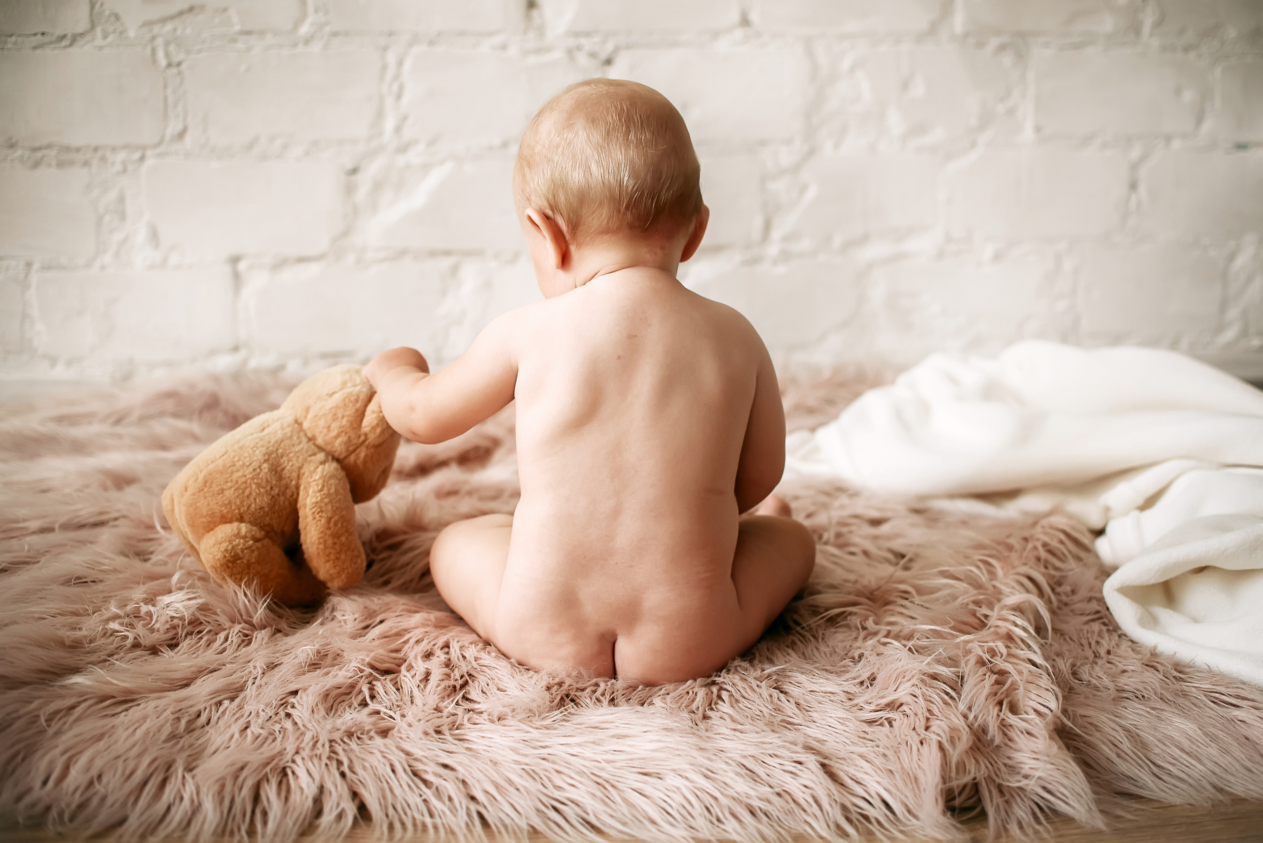 ПЕРШИЙ РІК ЖИТТЯ. Фотограф новонароджених (newborn) та дитинства у Житомирі Анна Якимчук