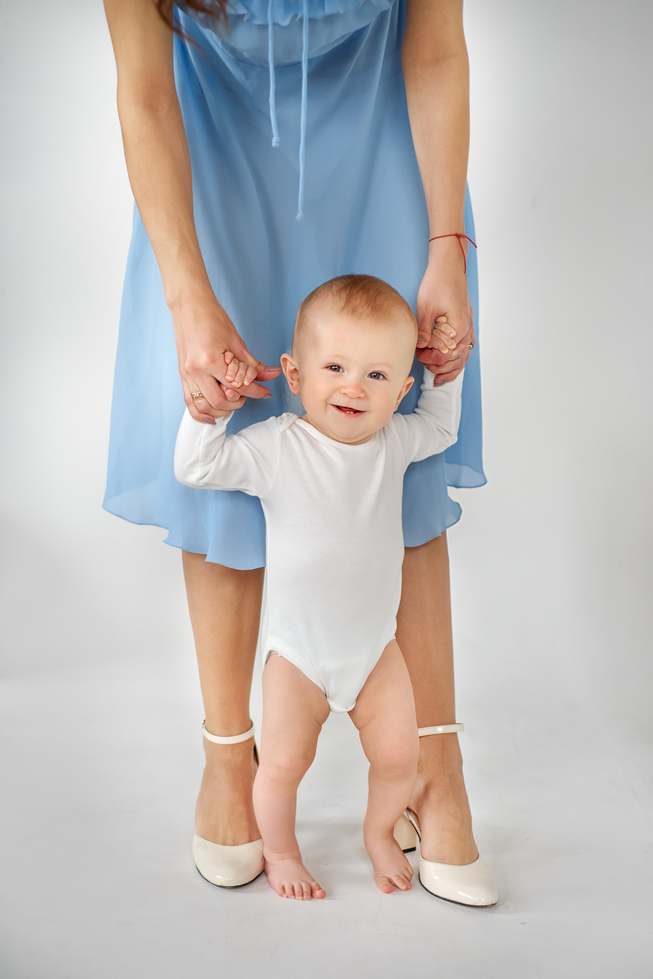 ПЕРШИЙ РІК ЖИТТЯ. Фотограф новонароджених (newborn) та дитинства у Житомирі Анна Якимчук