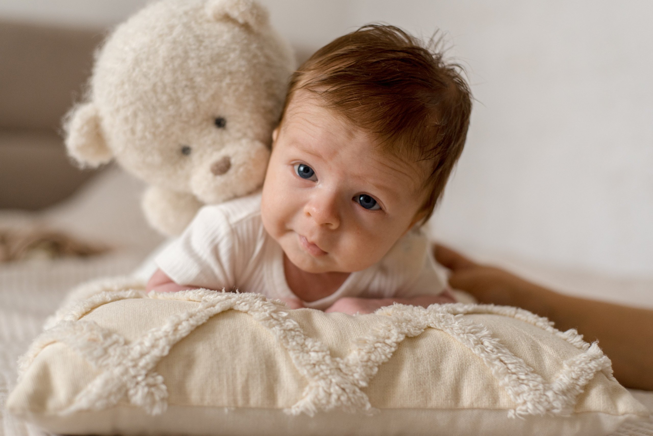 Богданчик сімейна фотоісторія. Фотограф новонароджених (newborn) та материнства у Житомирі Анна Якимчук