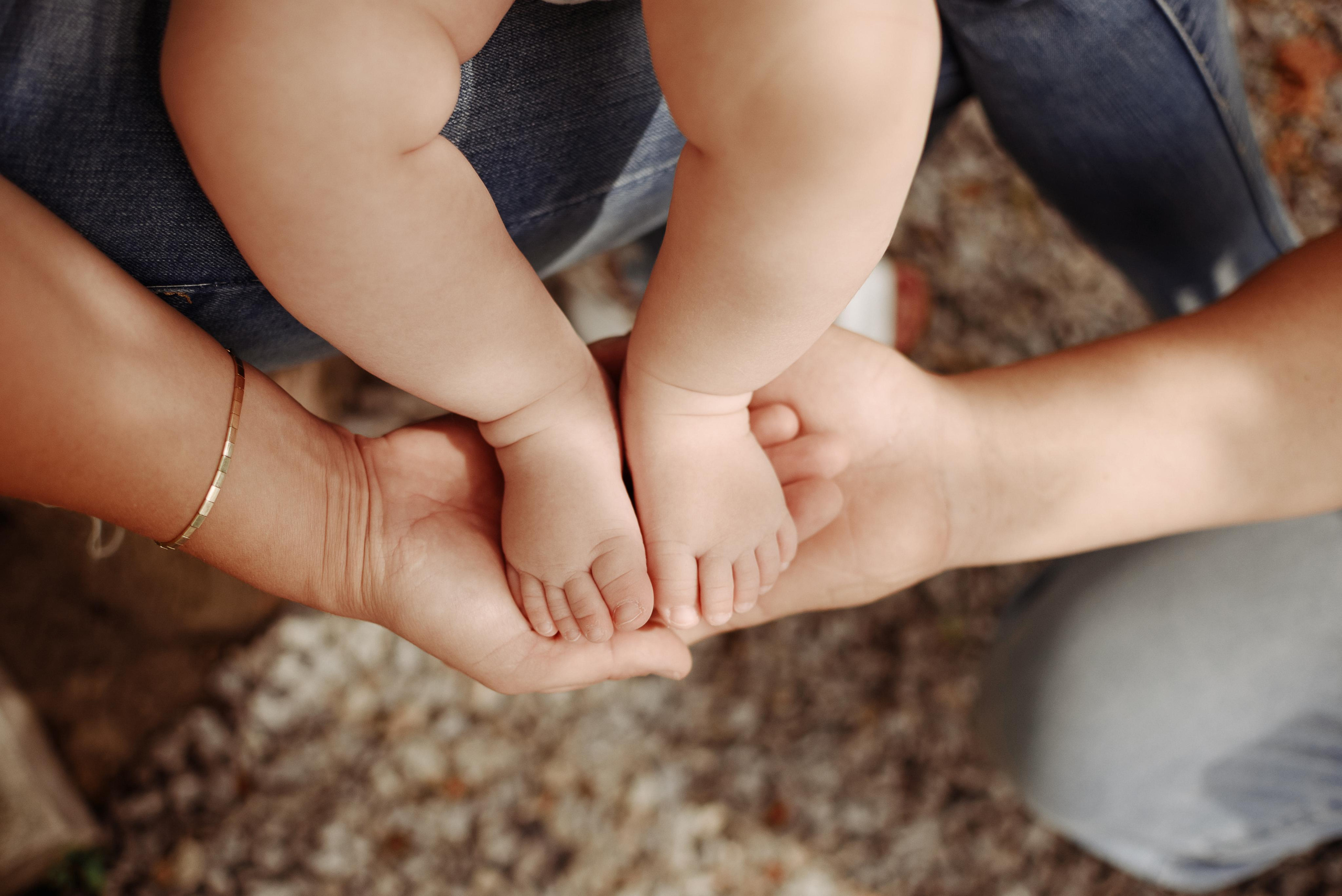 ПЕРШИЙ РІК ЖИТТЯ. Фотограф новонароджених (newborn) та дитинства у Житомирі Анна Якимчук