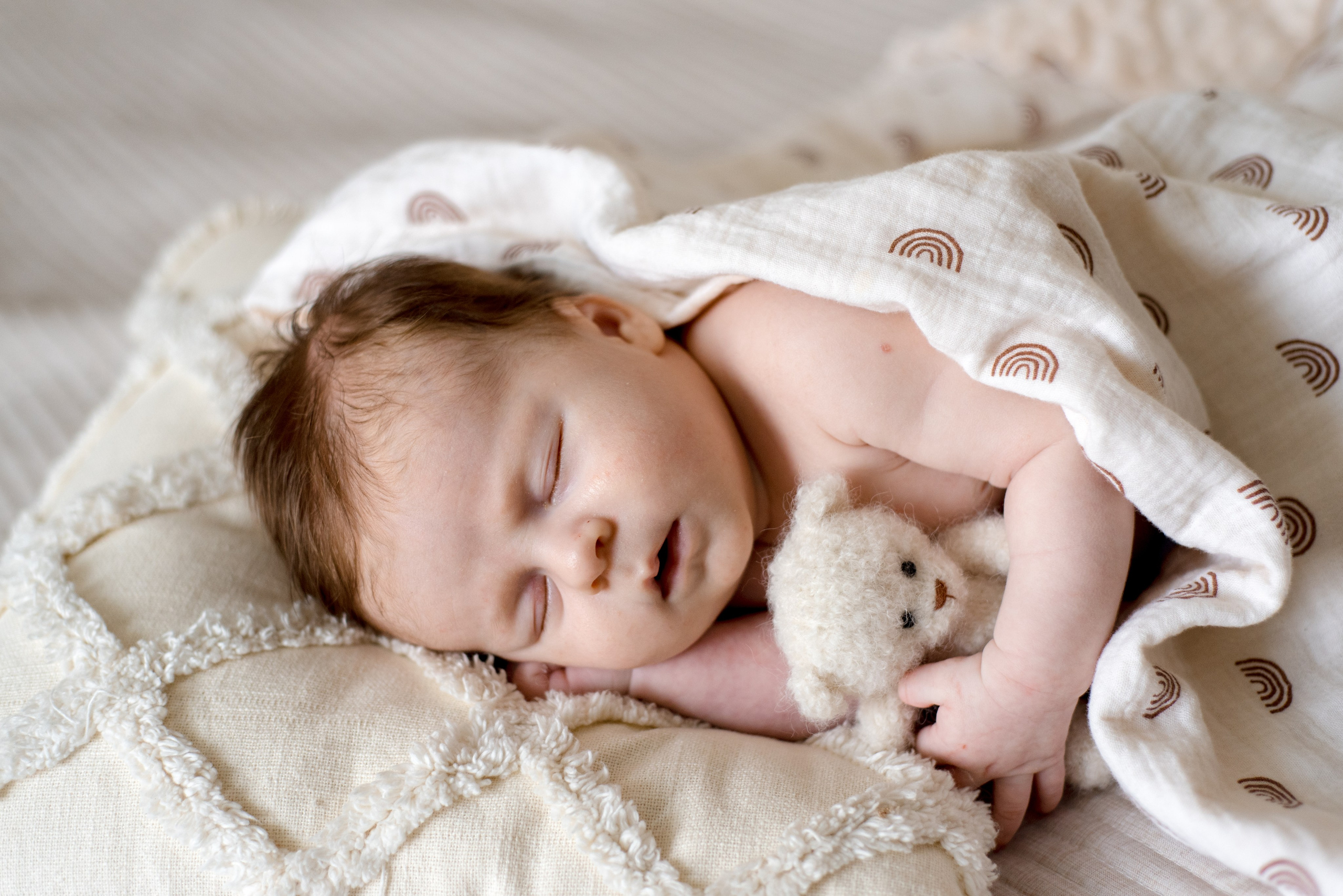 Богданчик сімейна фотоісторія. Фотограф новонароджених (newborn) та материнства у Житомирі Анна Якимчук