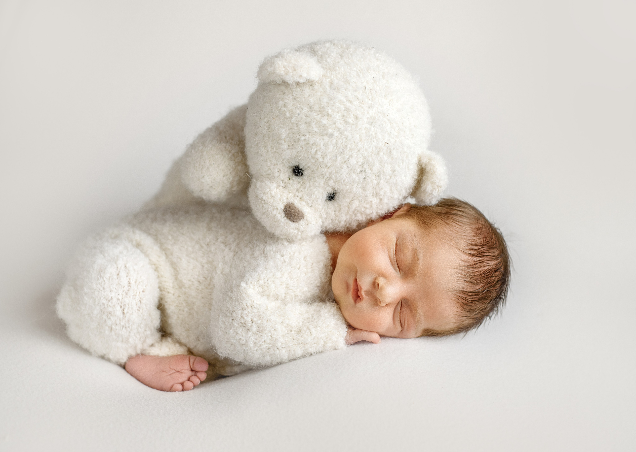 Романчик. Фотограф новонароджених (newborn) та материнства у Житомирі Анна Якимчук