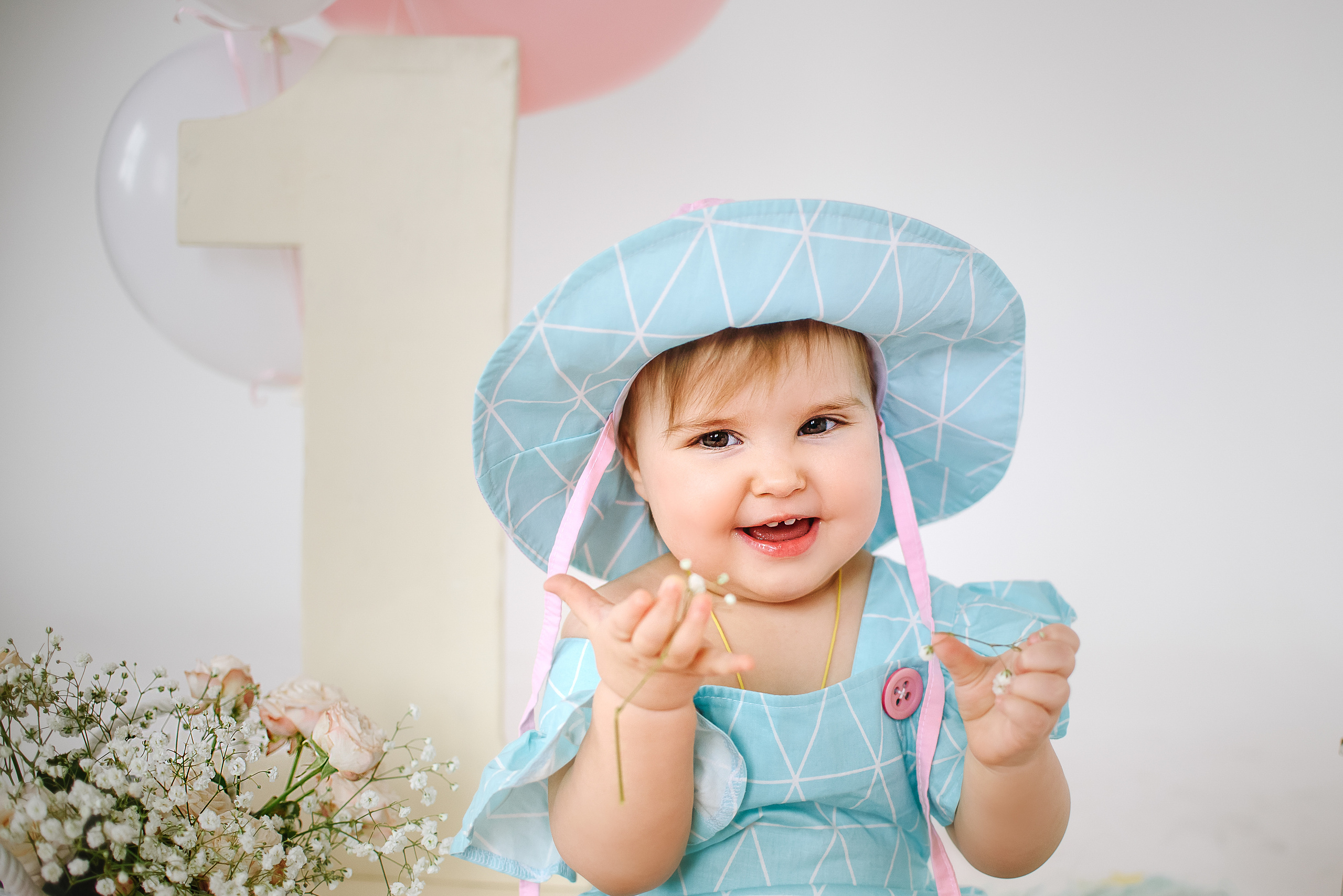 ПЕРШИЙ ДЕНЬ НАРОДЖЕННЯ. Фотограф новонароджених (newborn) та дитинства у Житомирі Анна Якимчук