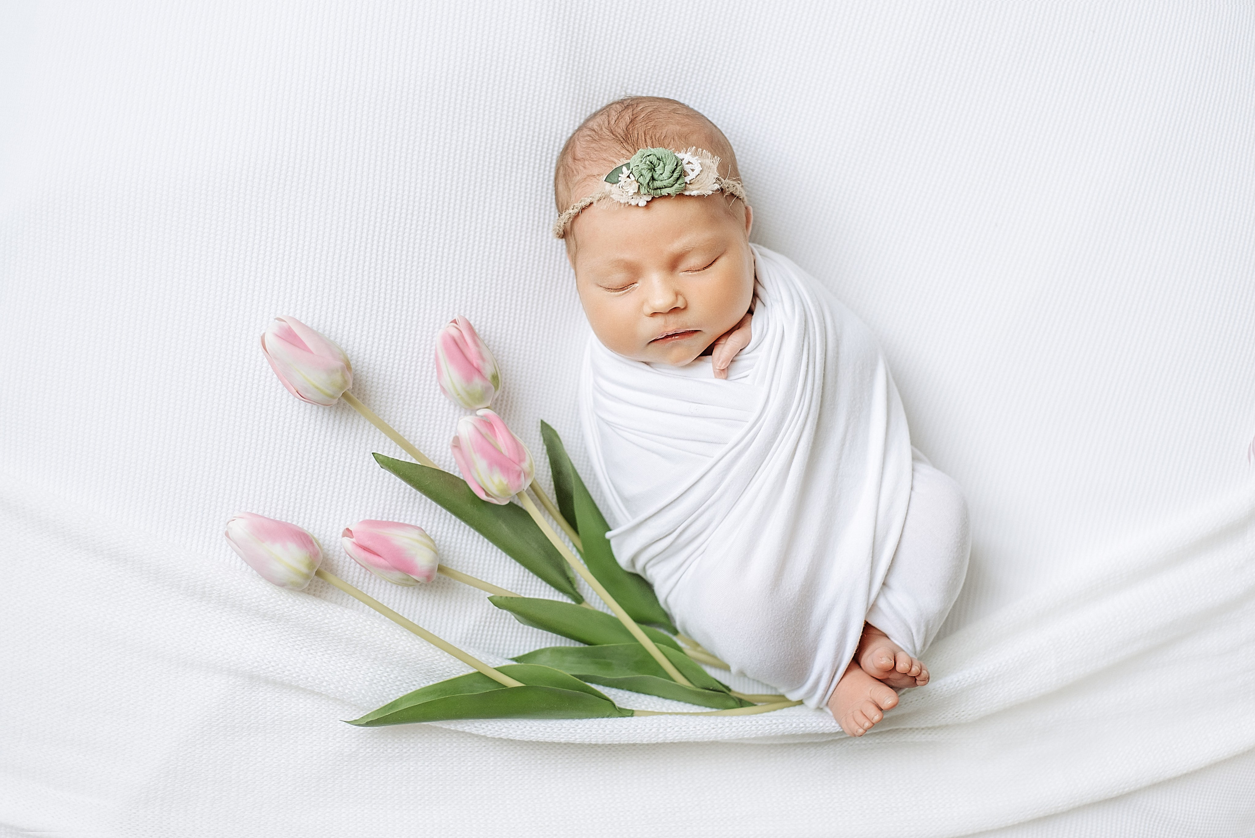 Соломія. Фотограф новонароджених (newborn) та материнства у Житомирі Анна Якимчук