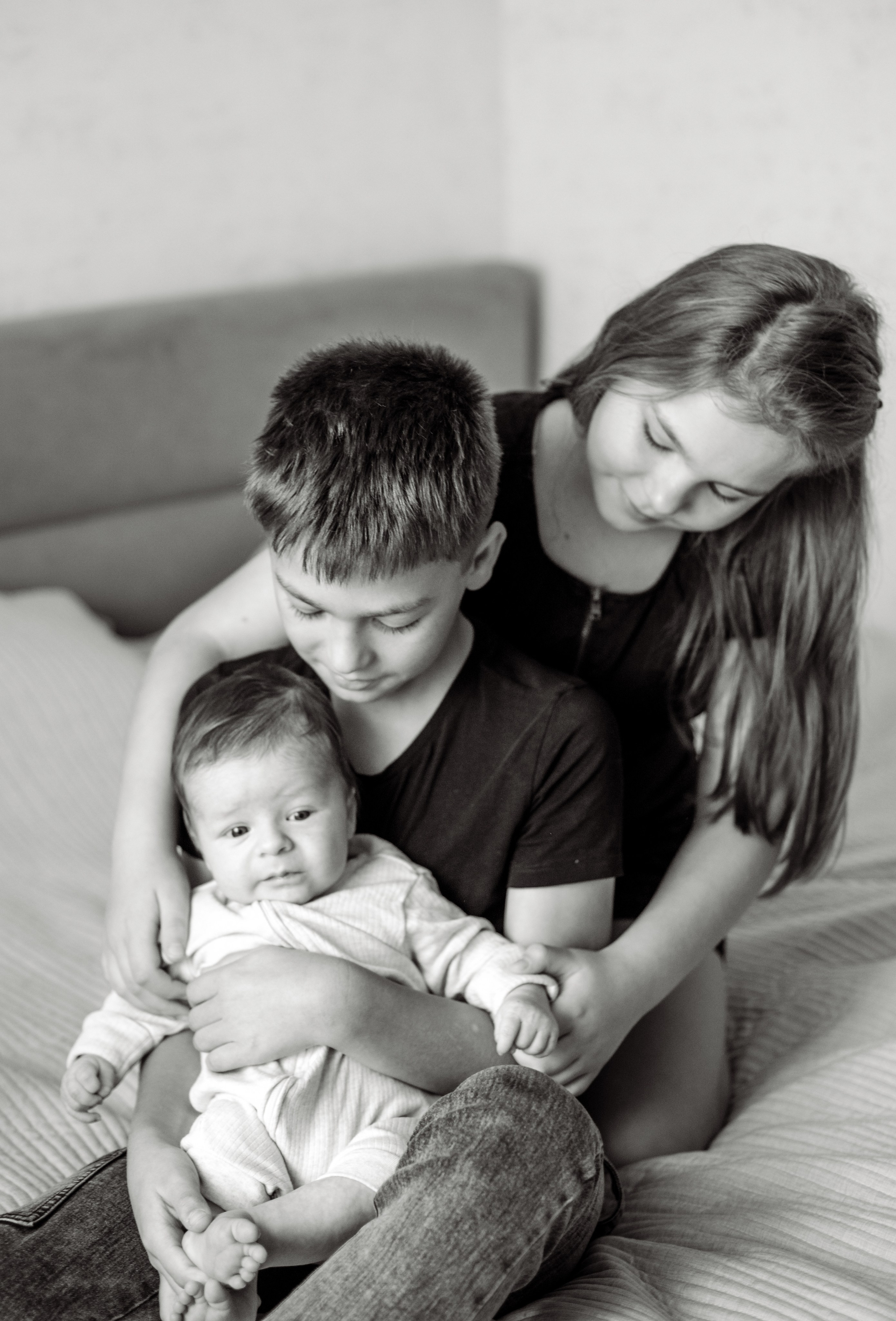 Богданчик сімейна фотоісторія. Фотограф новонароджених (newborn) та материнства у Житомирі Анна Якимчук