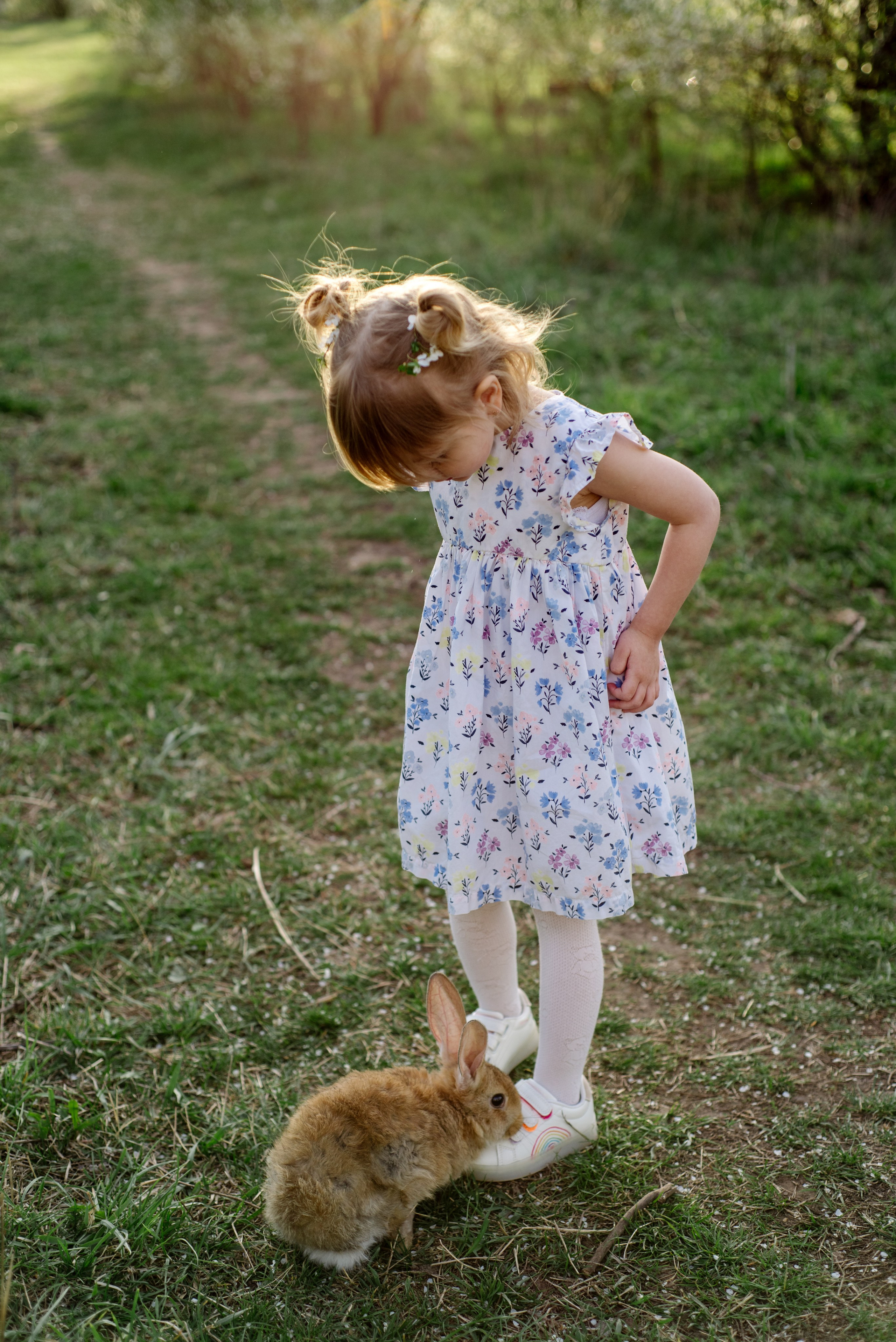 Яся і кролик. Фотограф новонароджених (newborn) та материнства у Житомирі Анна Якимчук