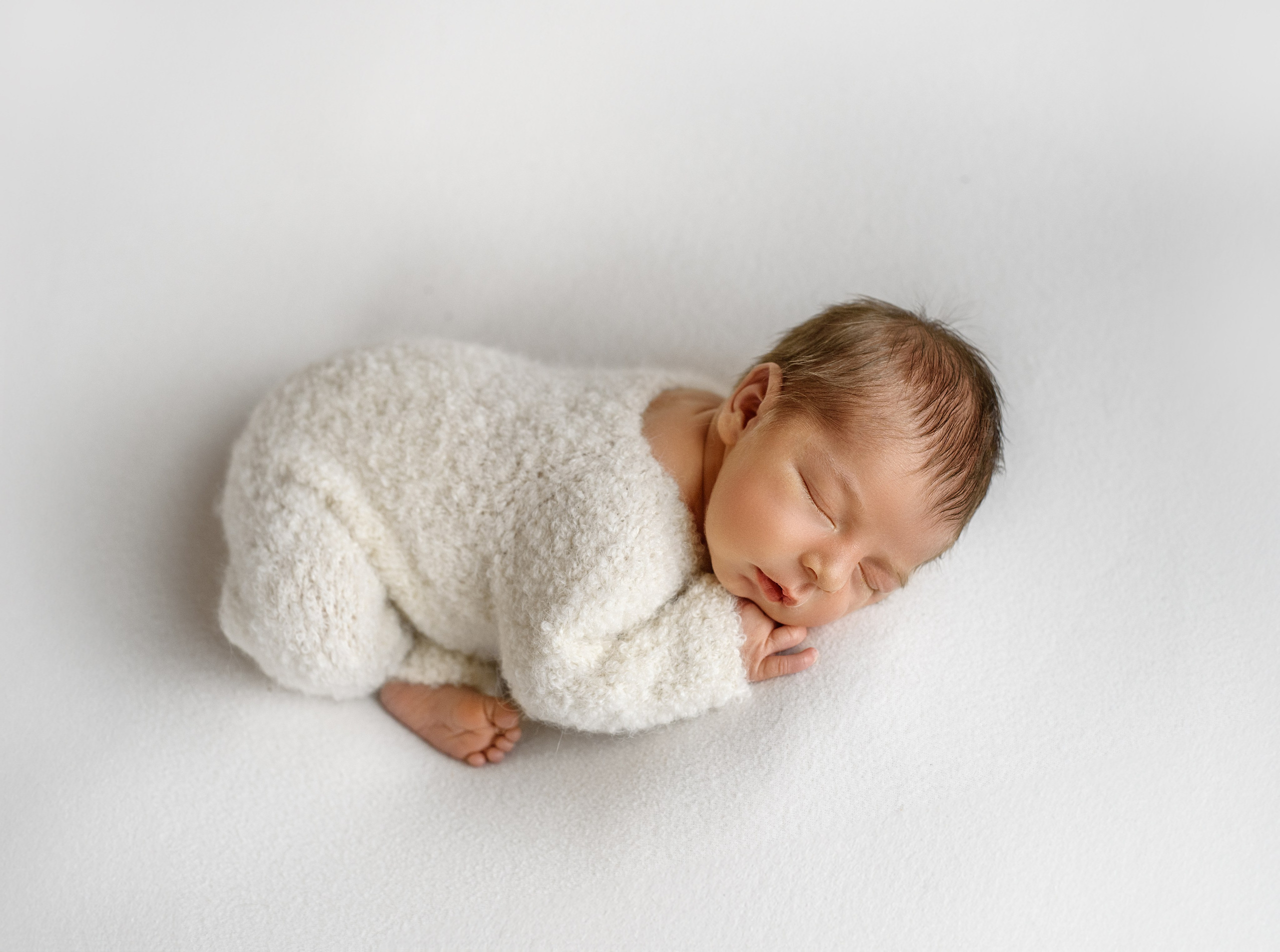 Романчик. Фотограф новонароджених (newborn) та материнства у Житомирі Анна Якимчук