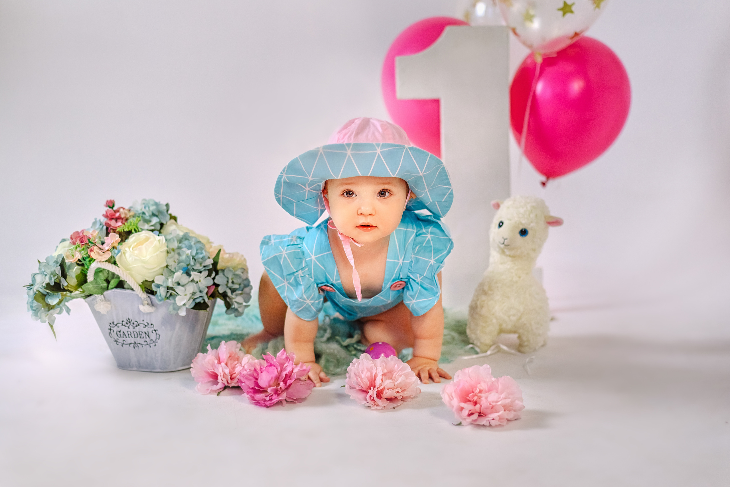 ПЕРШИЙ ДЕНЬ НАРОДЖЕННЯ. Фотограф новонароджених (newborn) та дитинства у Житомирі Анна Якимчук