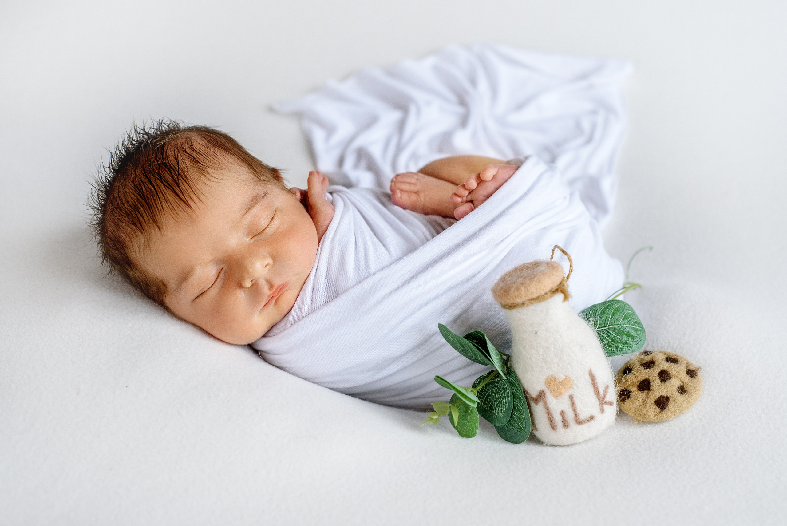 Романчик. Фотограф новонароджених (newborn) та материнства у Житомирі Анна Якимчук