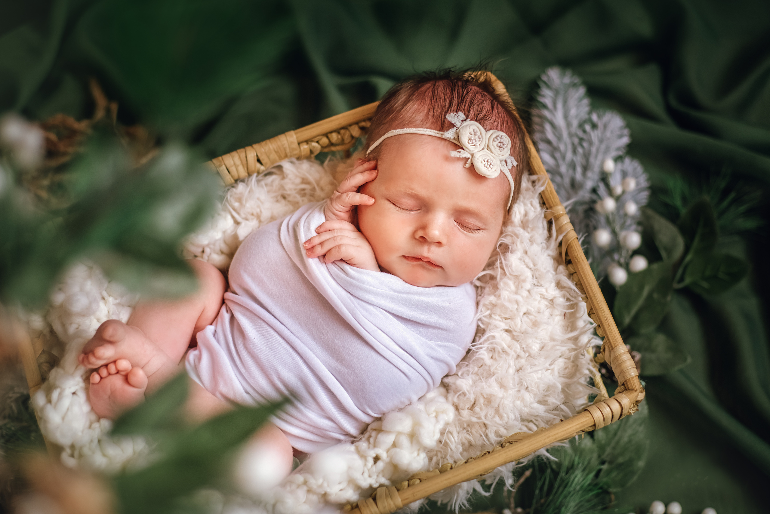 НОВОНАРОДЖЕНІ (NEWBORN). Фотограф новонароджених (newborn) та дитинства у Житомирі Анна Якимчук