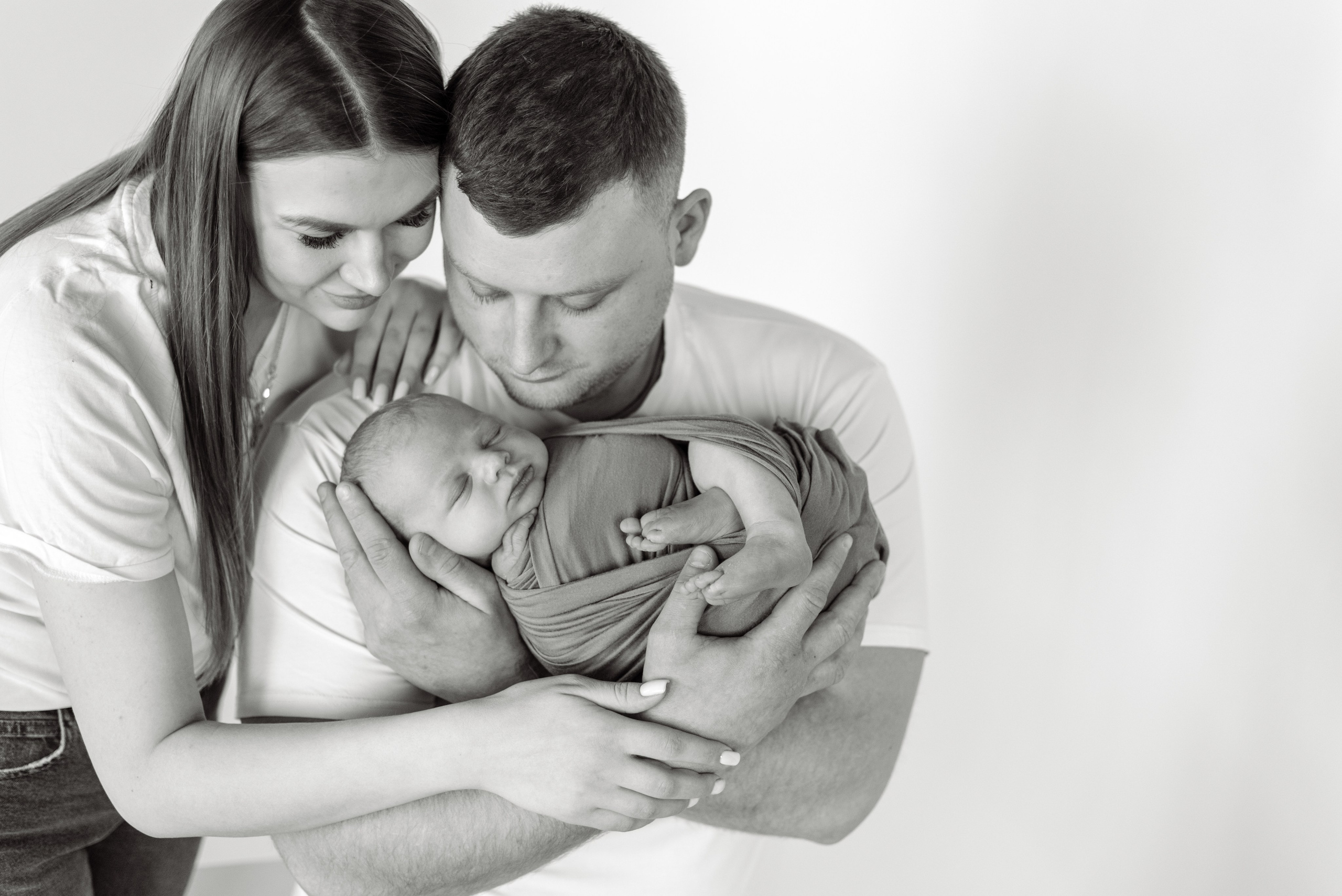 Тимофій перша фотосесія. Фотограф новонароджених (newborn) та материнства у Житомирі Анна Якимчук