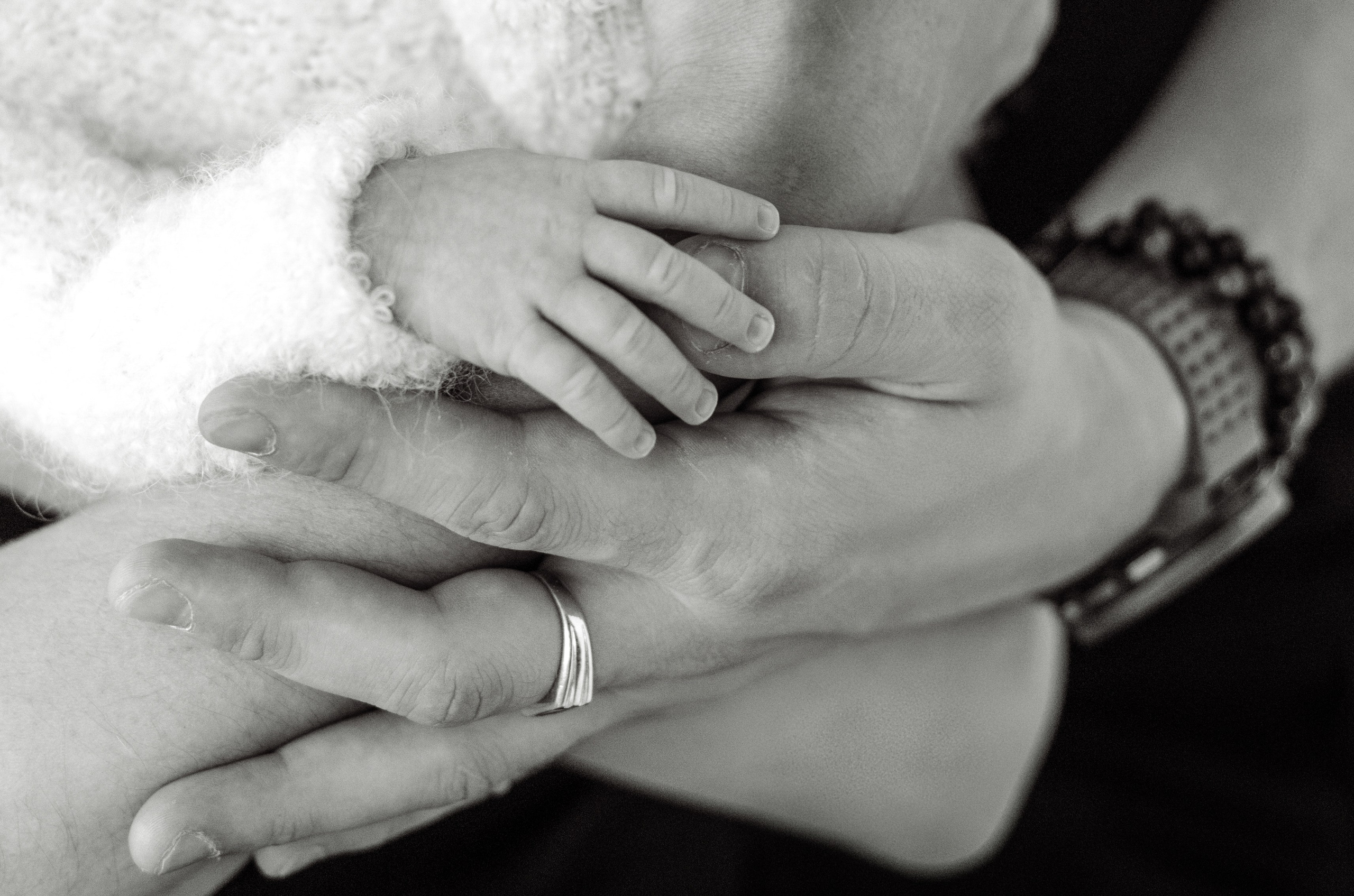 Фотограф новонароджених (newborn) та материнства у Житомирі Анна Якимчук