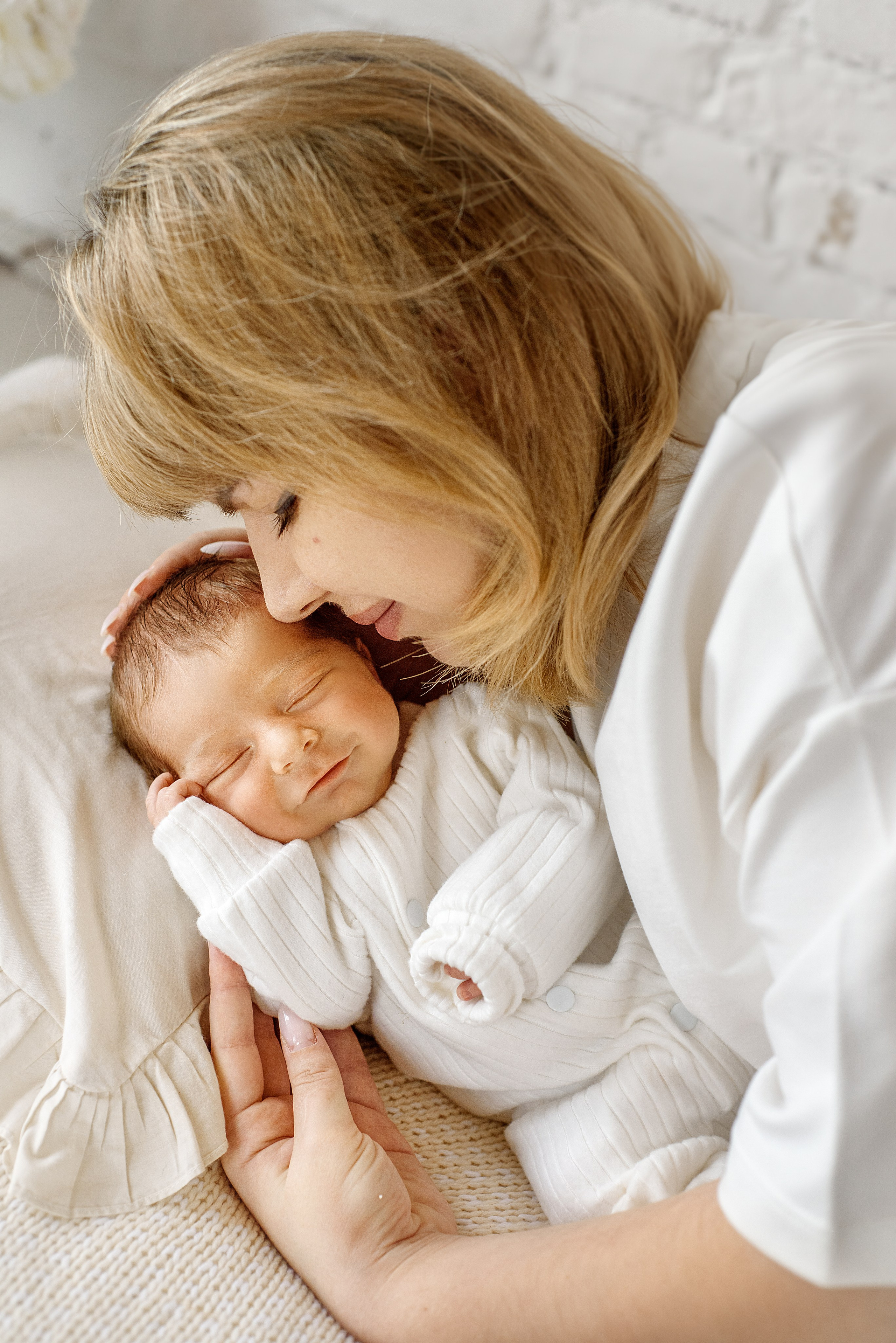 Романчик. Фотограф новонароджених (newborn) та материнства у Житомирі Анна Якимчук