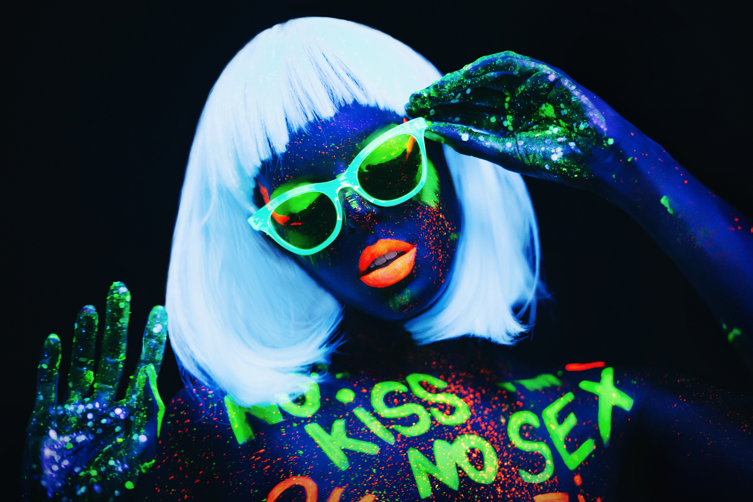 Неонова фотосесія. Портретний та репортажний фотограф в Києві Юрій Корнійчук