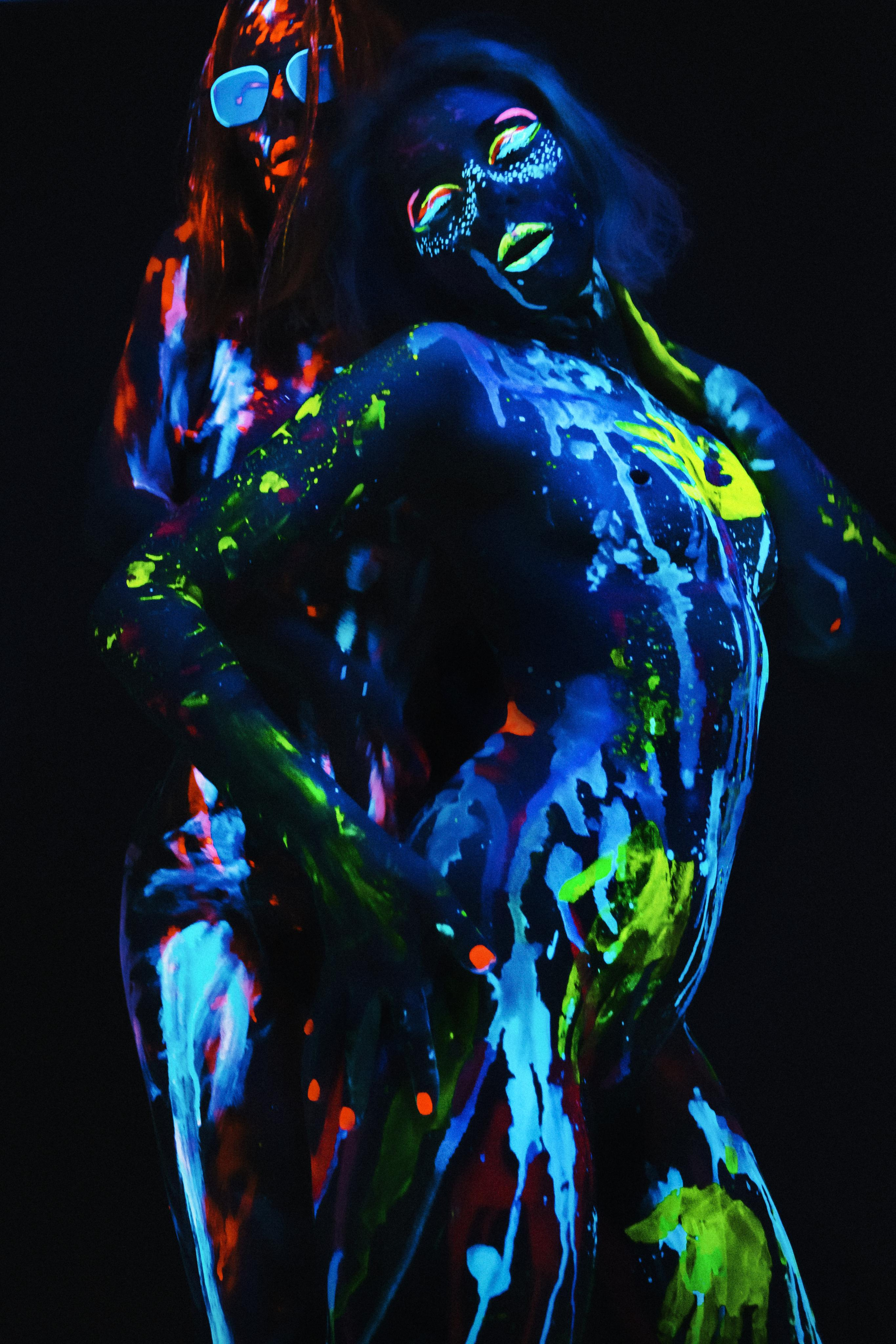 Неонова фотосесія. Портретний та репортажний фотограф в Києві Юрій Корнійчук