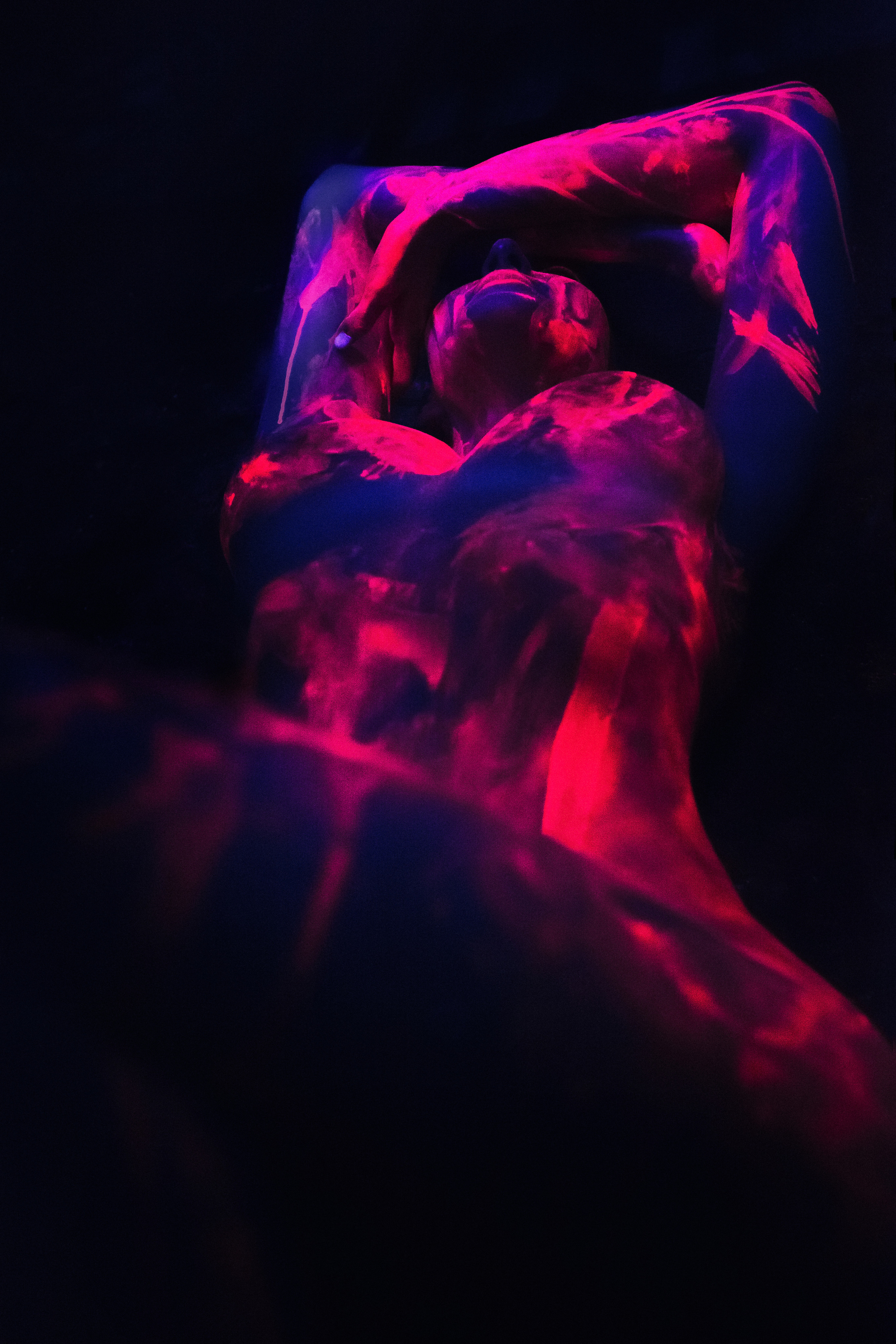 Неонова фотосесія. Портретний та репортажний фотограф в Києві Юрій Корнійчук