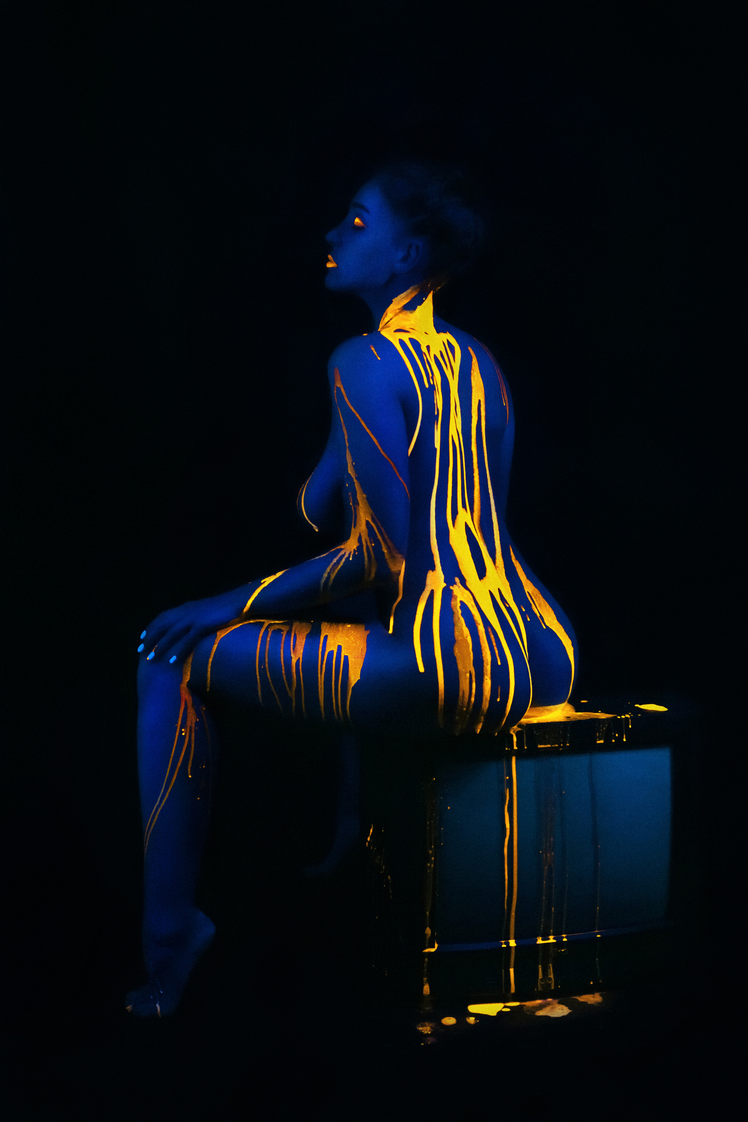 Неонова фотосесія. Портретний та репортажний фотограф в Києві Юрій Корнійчук