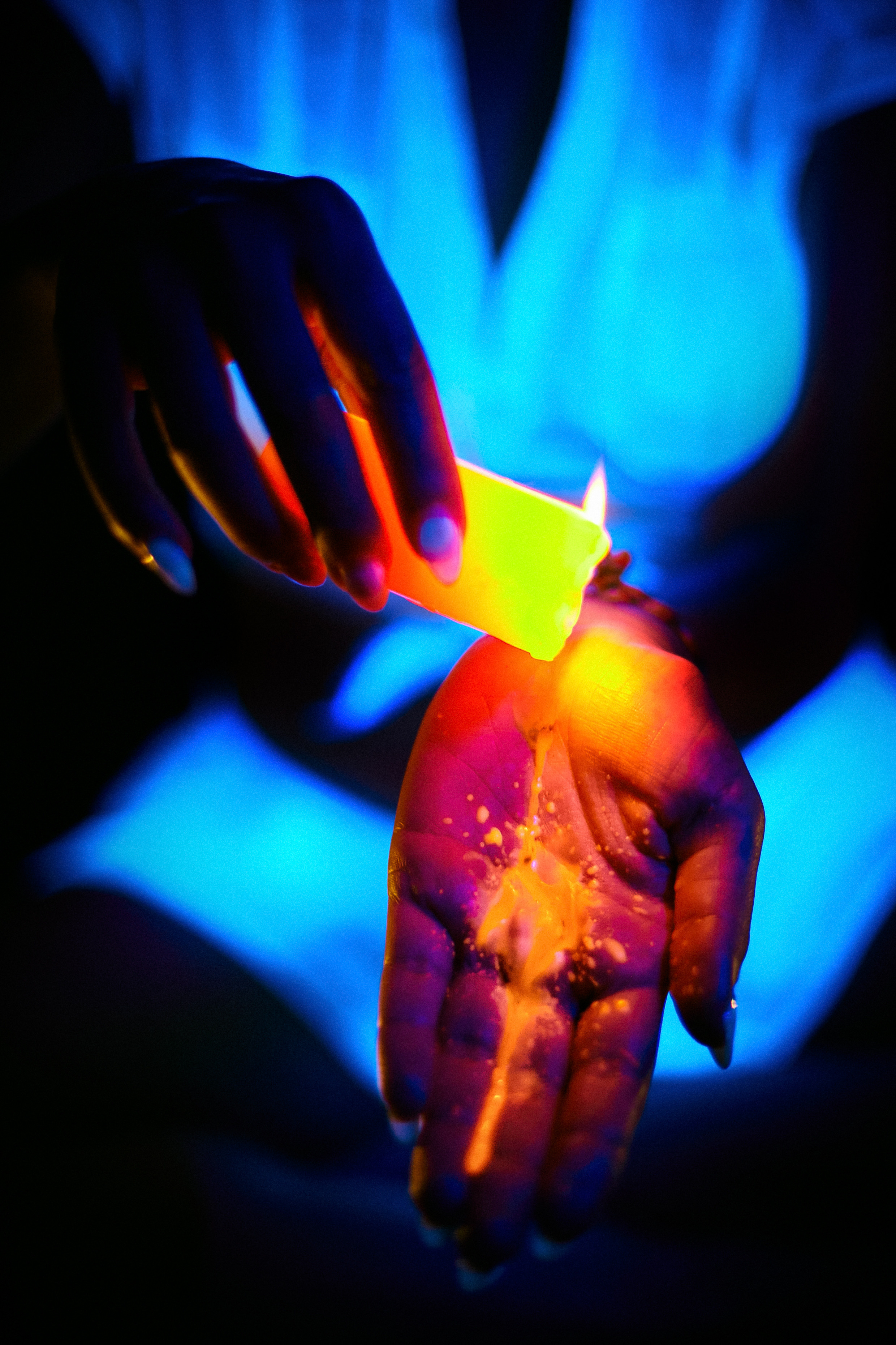 Неонова фотосесія. Портретний та репортажний фотограф в Києві Юрій Корнійчук