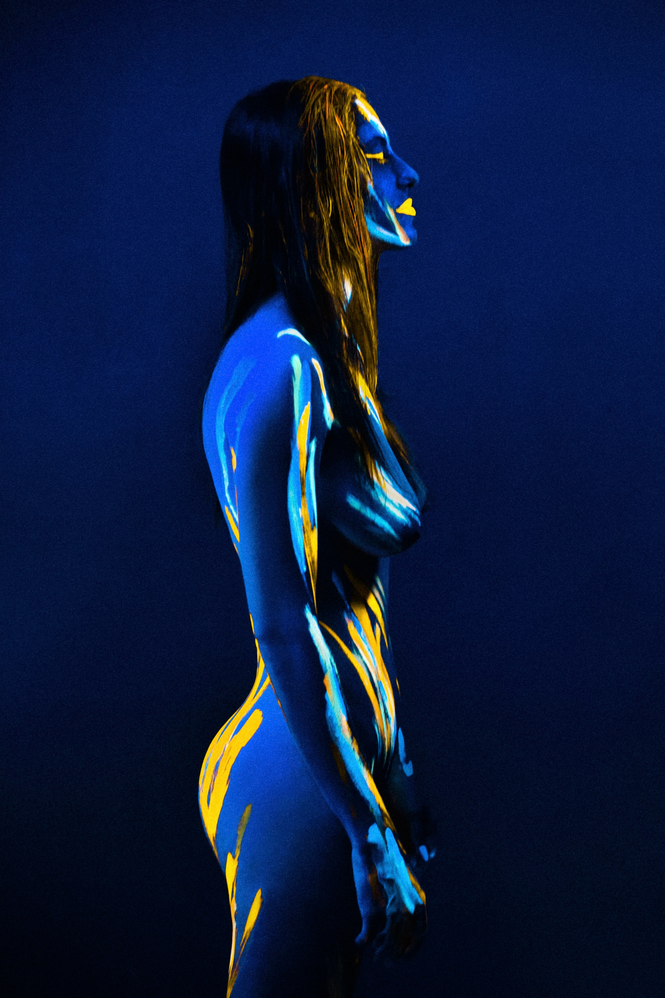 Неонова фотосесія. Портретний та репортажний фотограф в Києві Юрій Корнійчук