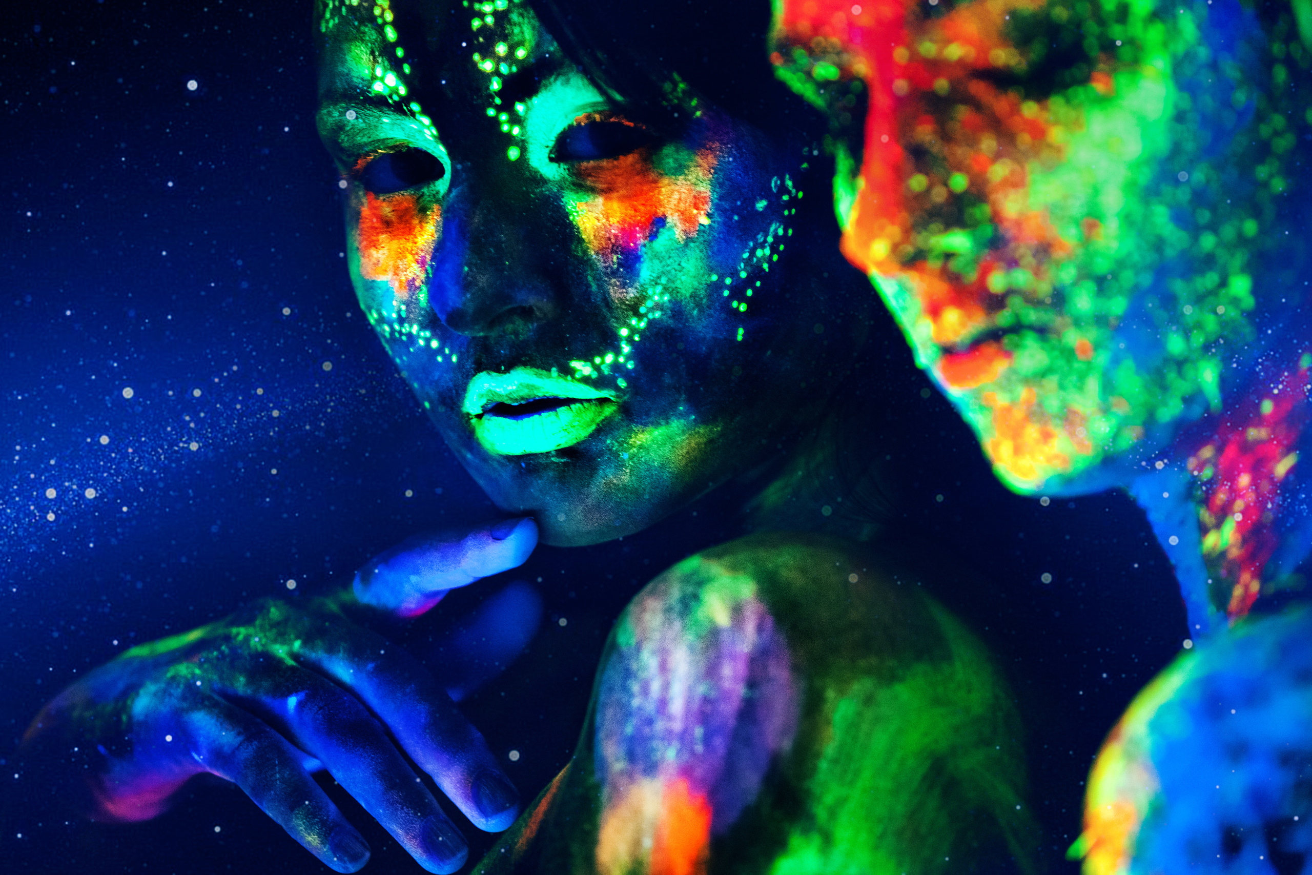 Неонова фотосесія. Портретний та репортажний фотограф в Києві Юрій Корнійчук