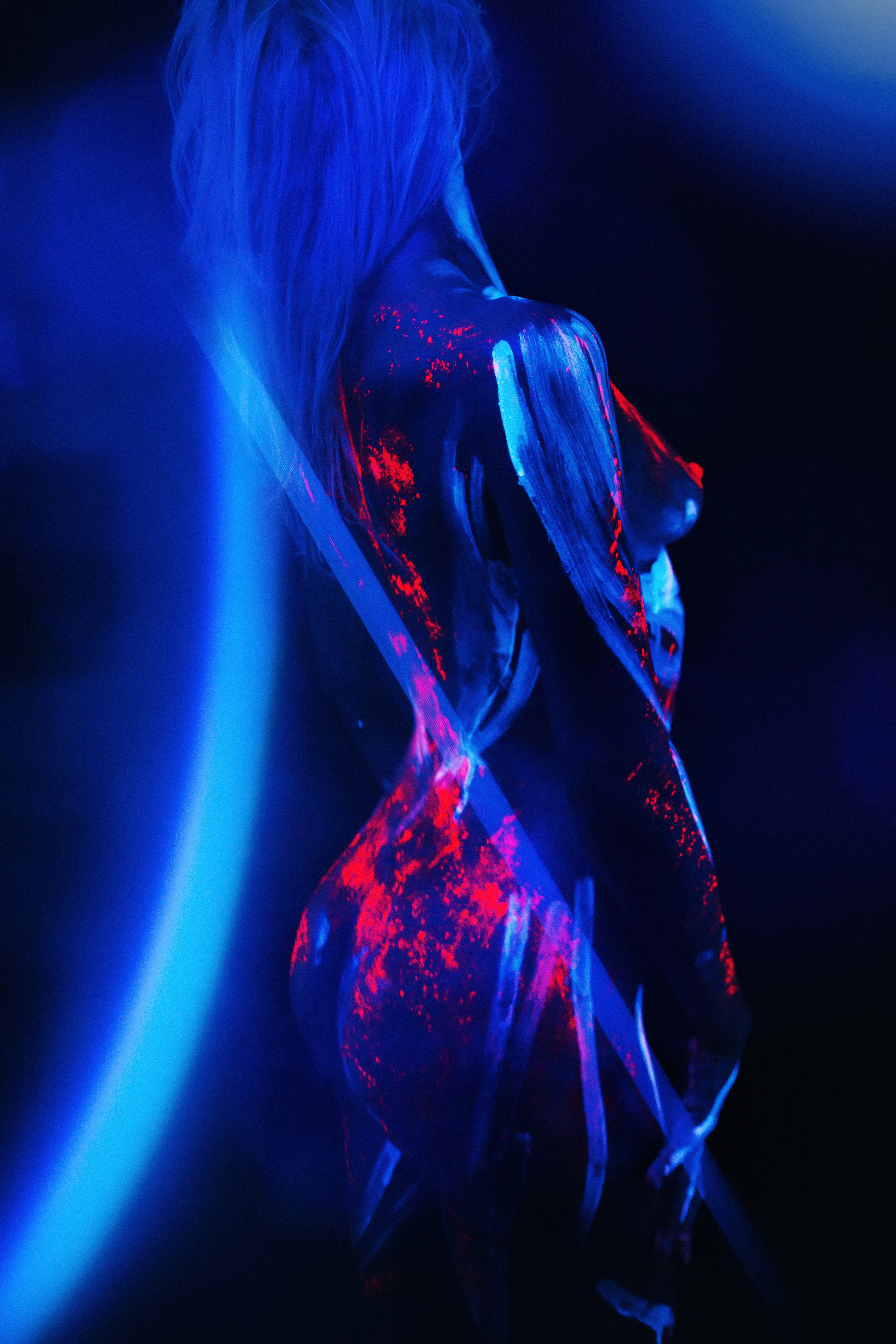 Неонова фотосесія. Портретний та репортажний фотограф в Києві Юрій Корнійчук