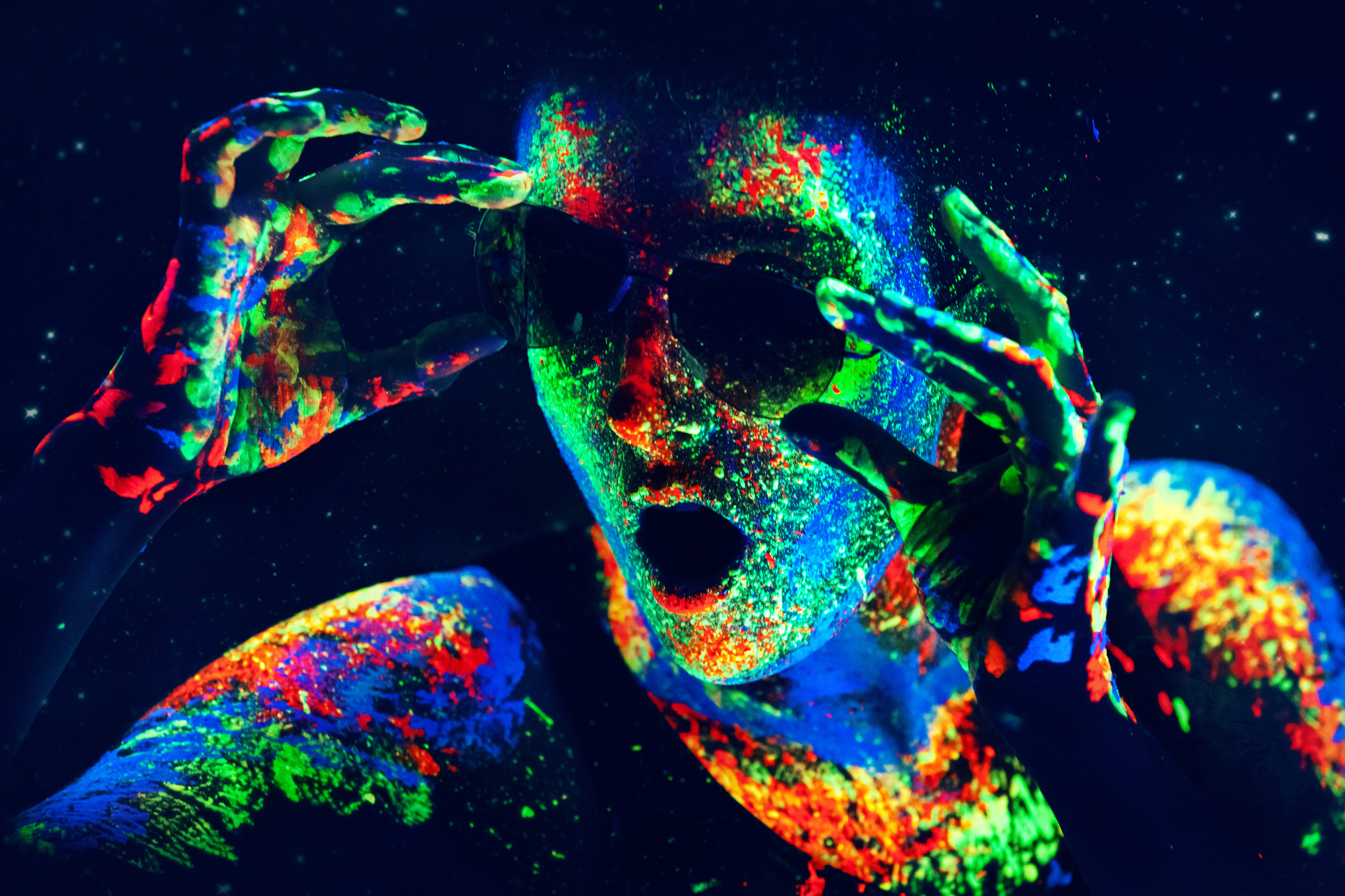 Неонова фотосесія. Портретний та репортажний фотограф в Києві Юрій Корнійчук