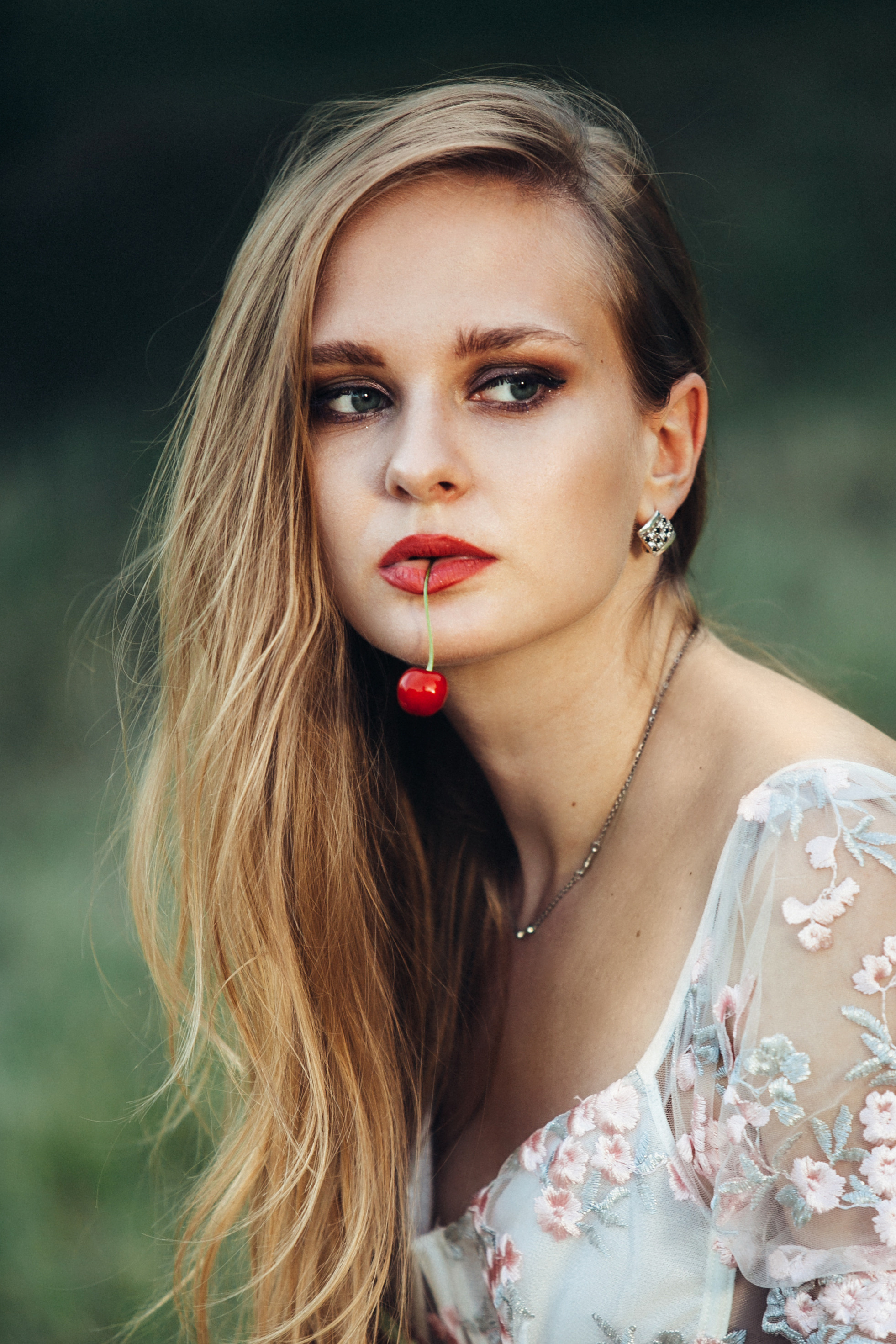 Портретна фотосесія Київ. Портретний та репортажний фотограф в Києві Юрій Корнійчук