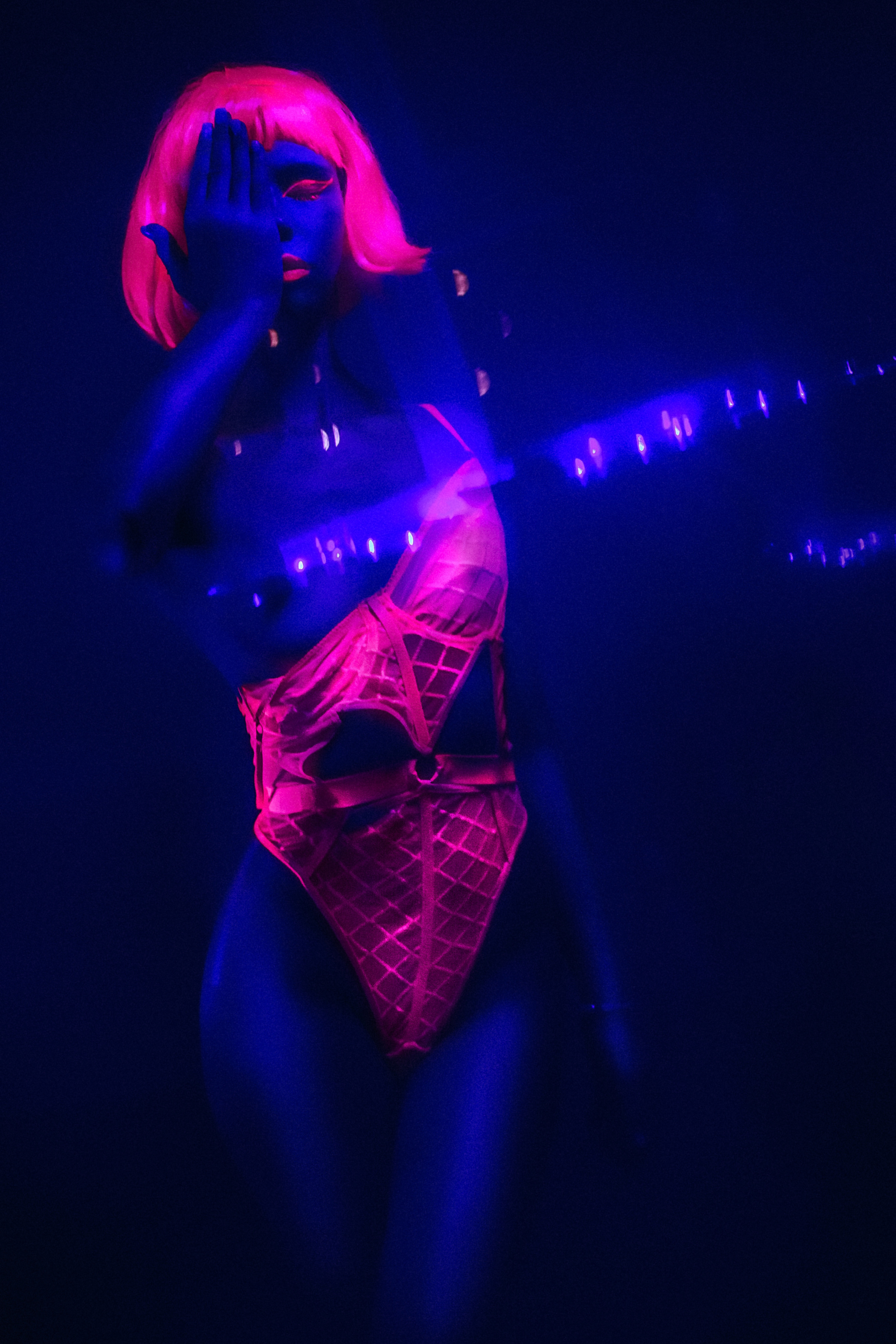 Неонова фотосесія. Портретний та репортажний фотограф в Києві Юрій Корнійчук