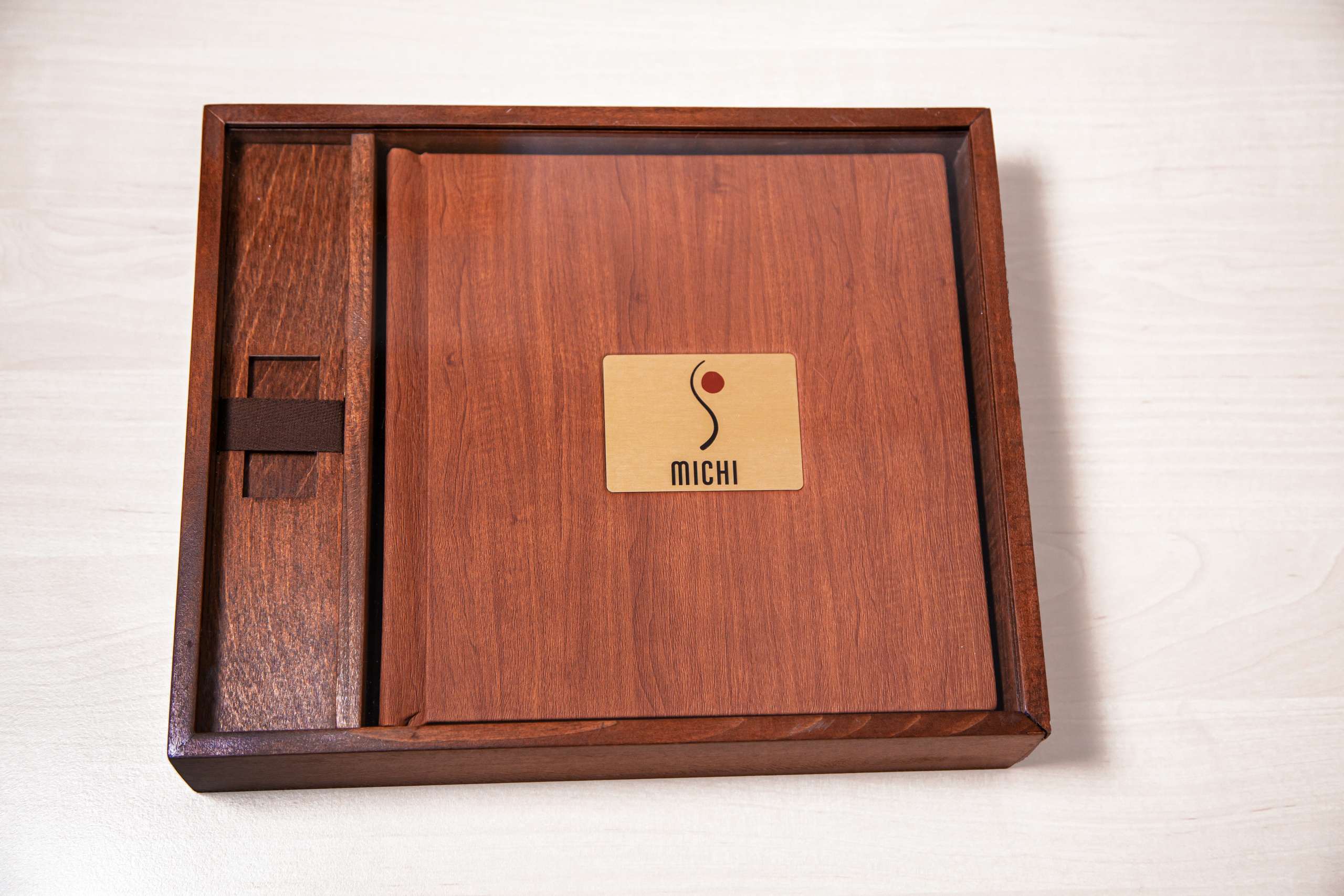 Фотокниги. Професійний фотограф в Києві Олена Зіненко