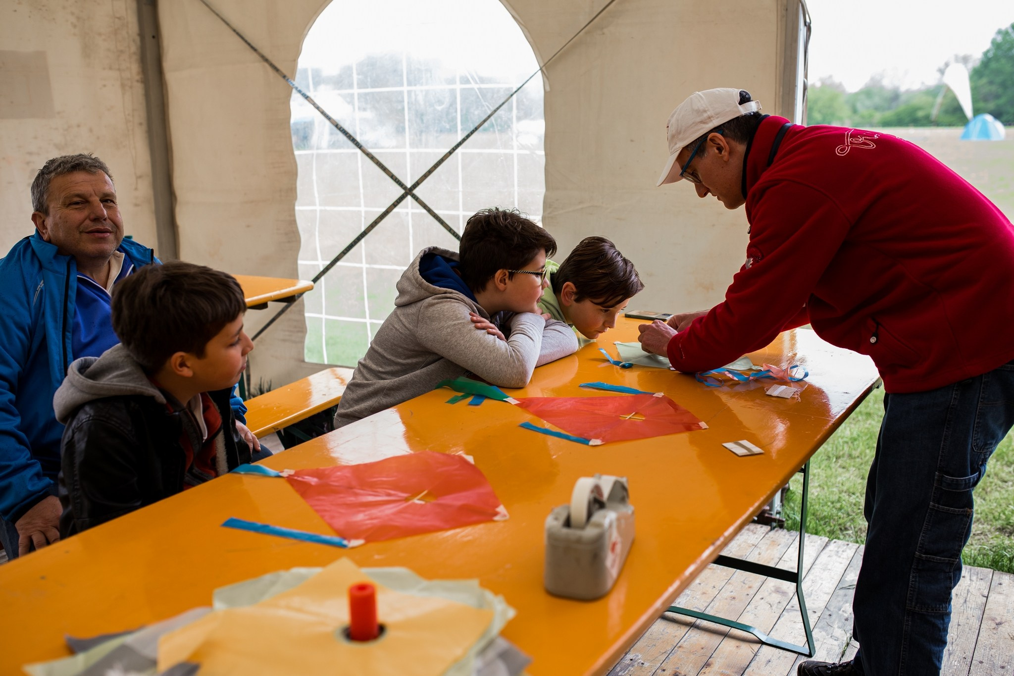Reportage dell’annuale festival degli aquiloni Vulandra. Fotografa ritrattista Olga Ferrara Bologna Padova