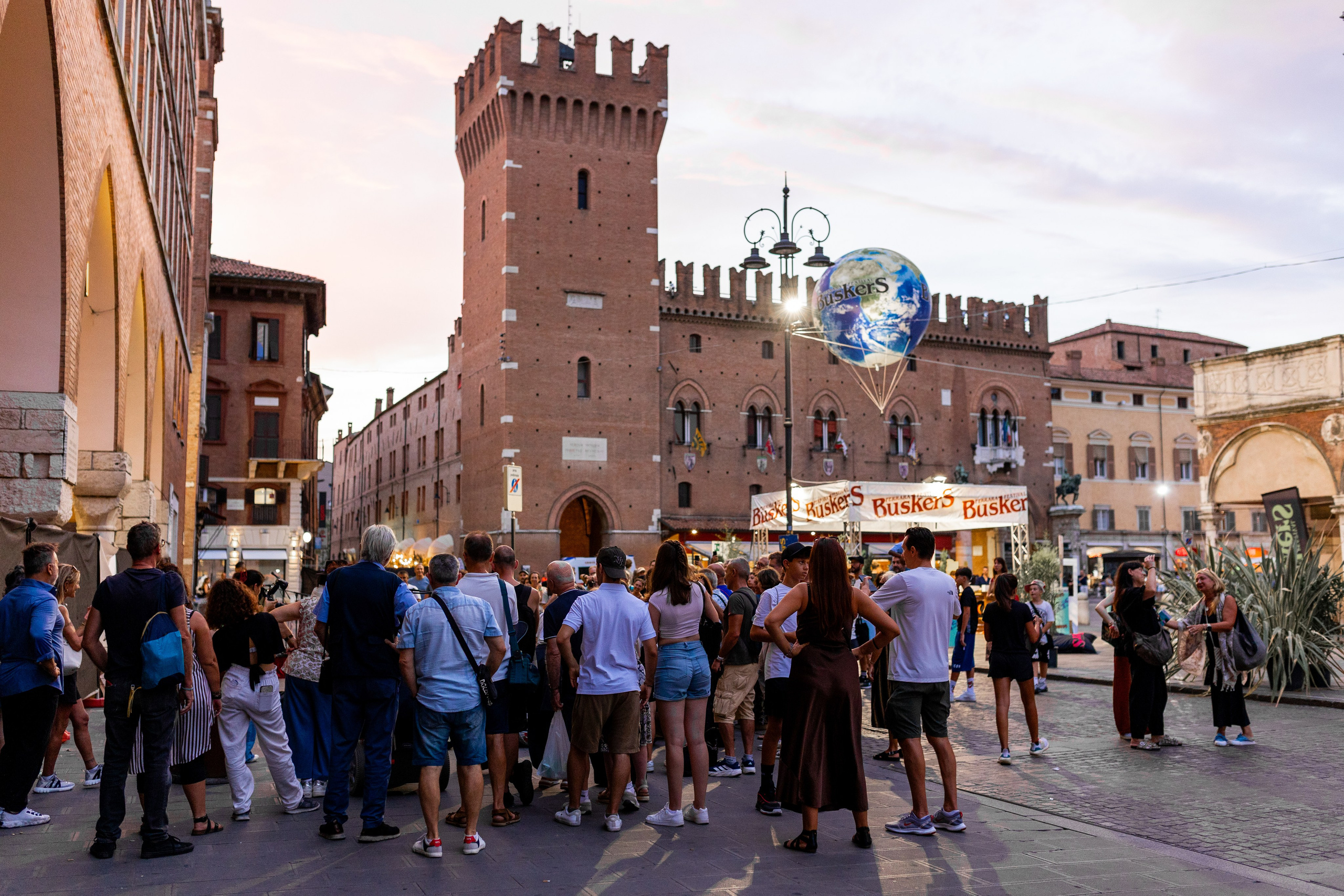 Ferrara Buskers Festival Day 1. Fotografa ritrattista Olga Ferrara Bologna Padova