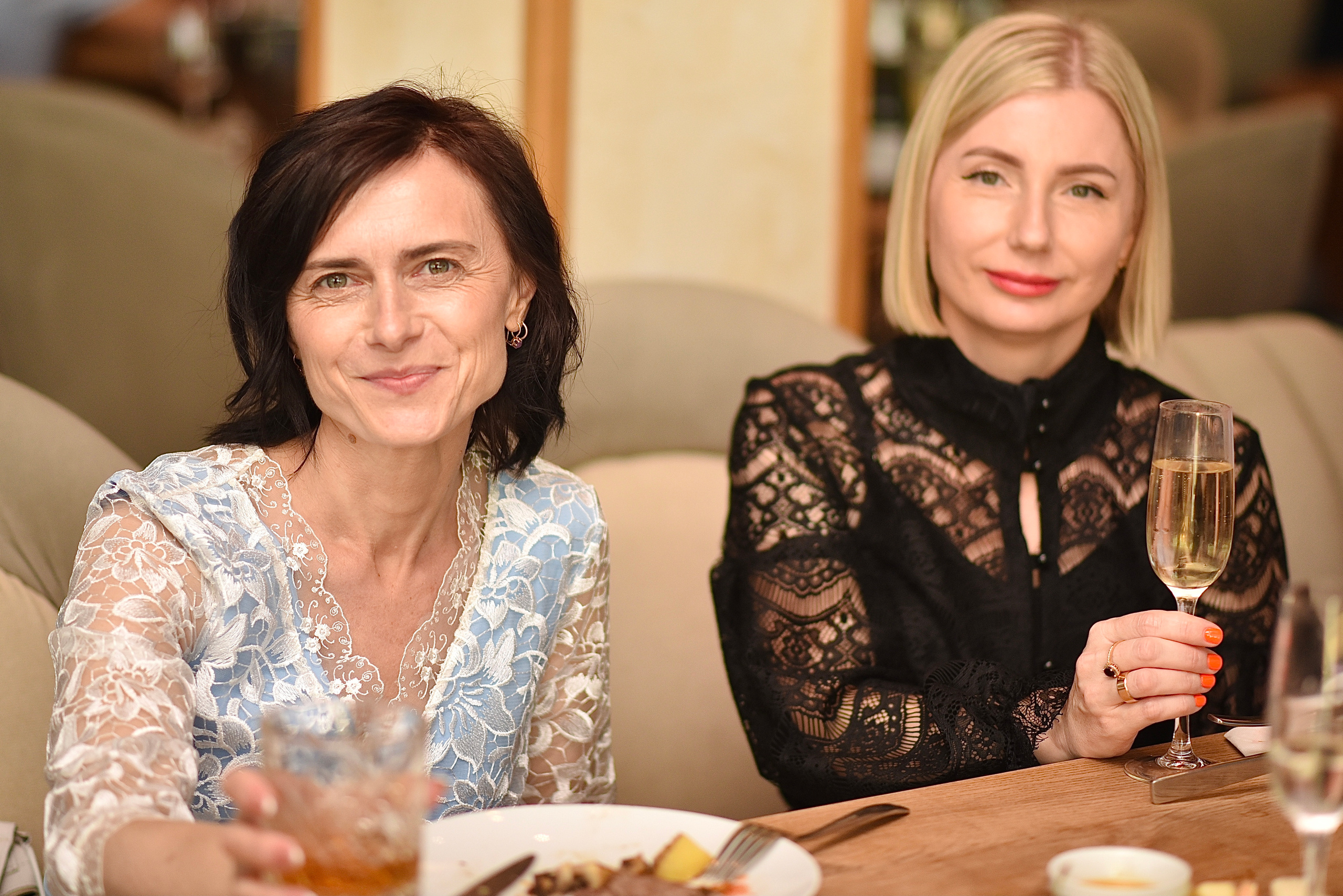 Випускний вечір 11-го класу. Фотограф Марія Якимичева