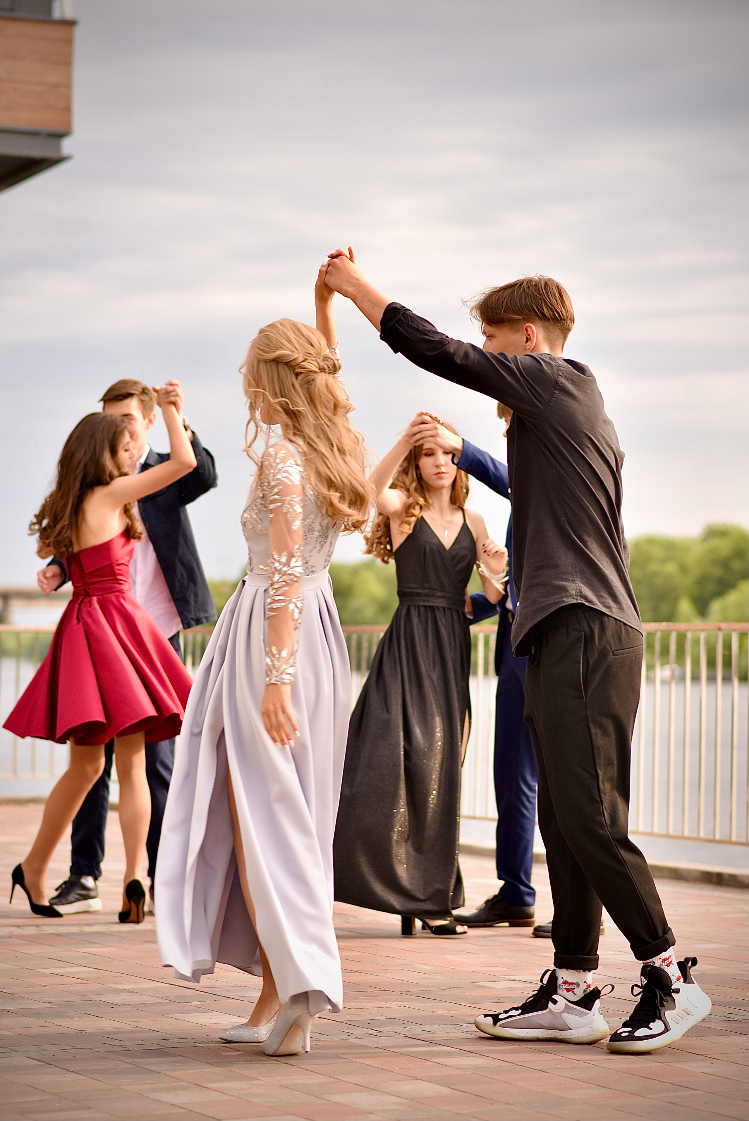 Випускний вечір 11-го класу. Фотограф Марія Якимичева