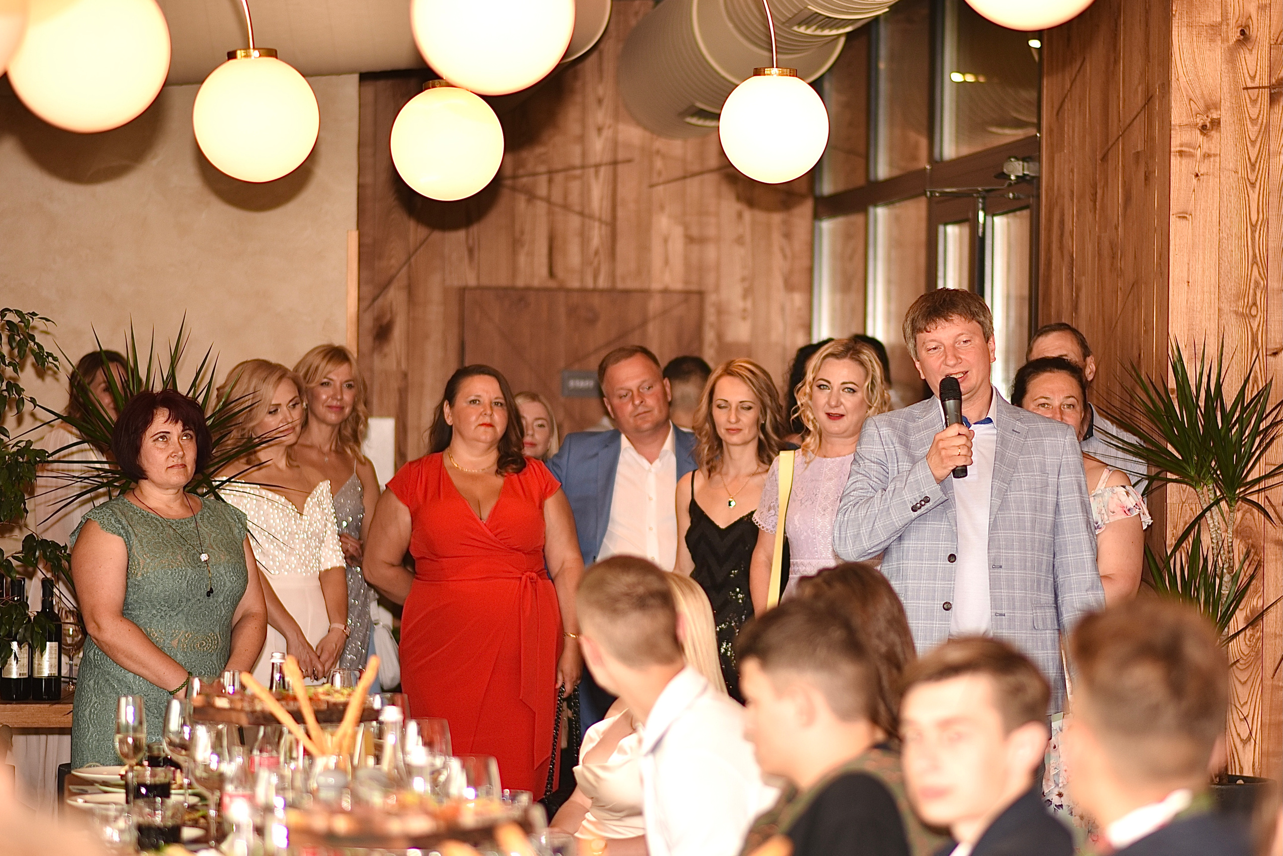 Випускний вечір 11-го класу. Фотограф Марія Якимичева