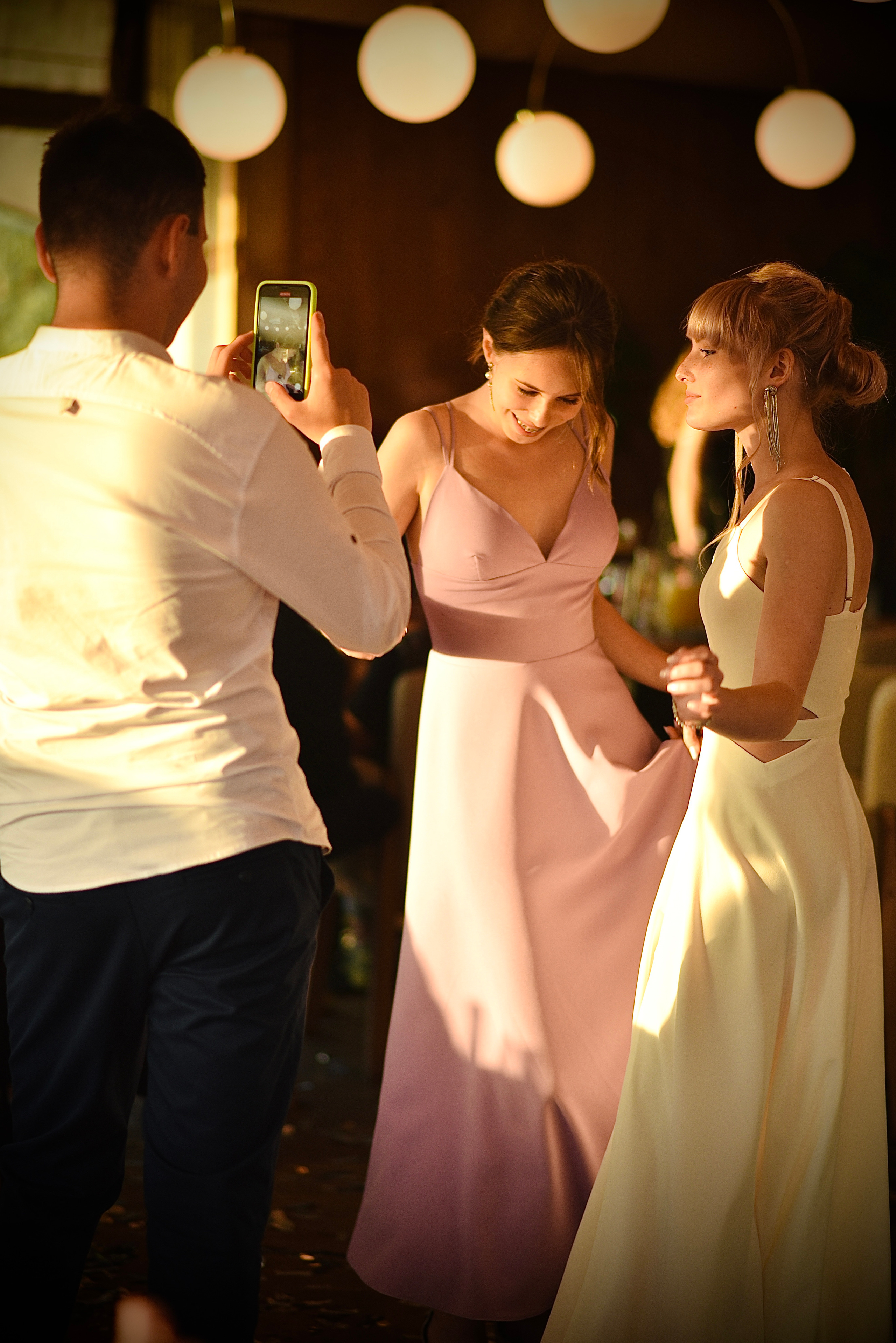 Випускний вечір 11-го класу. Фотограф Марія Якимичева