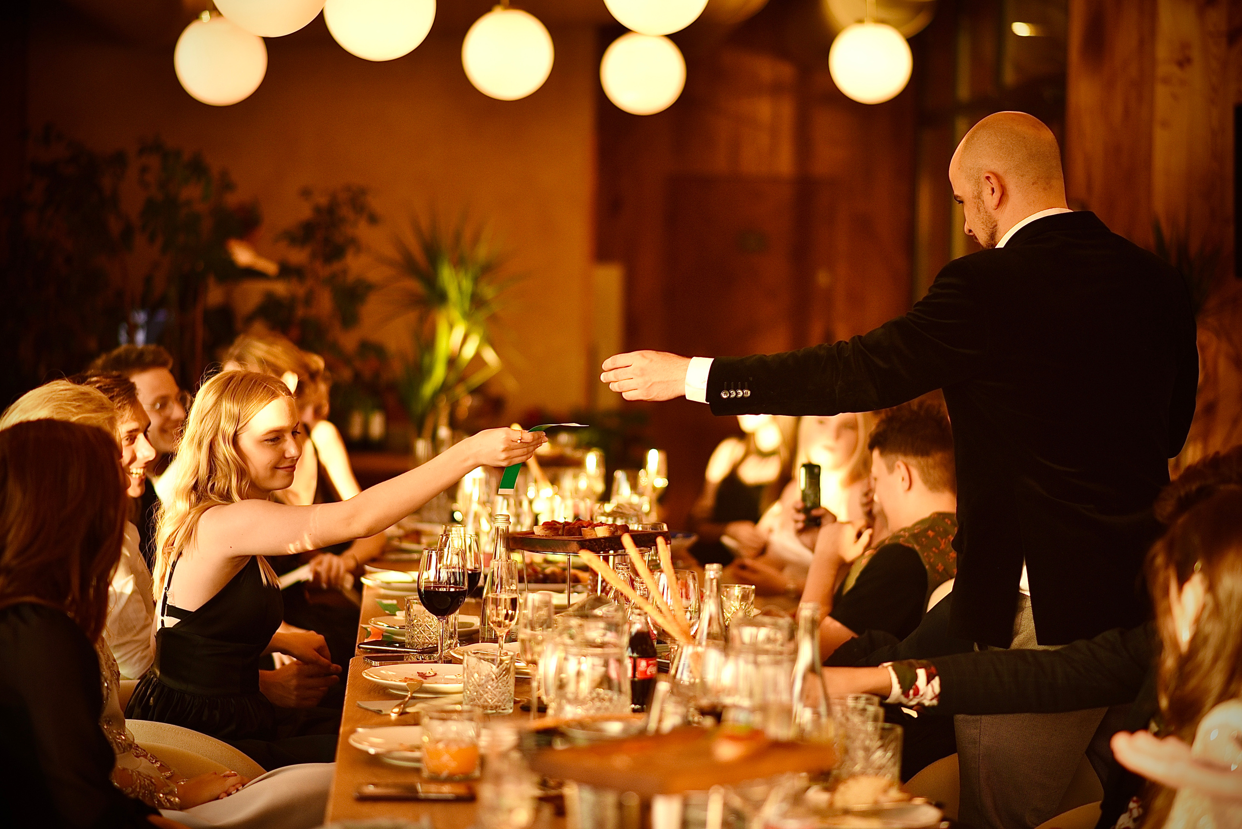 Випускний вечір 11-го класу. Фотограф Марія Якимичева