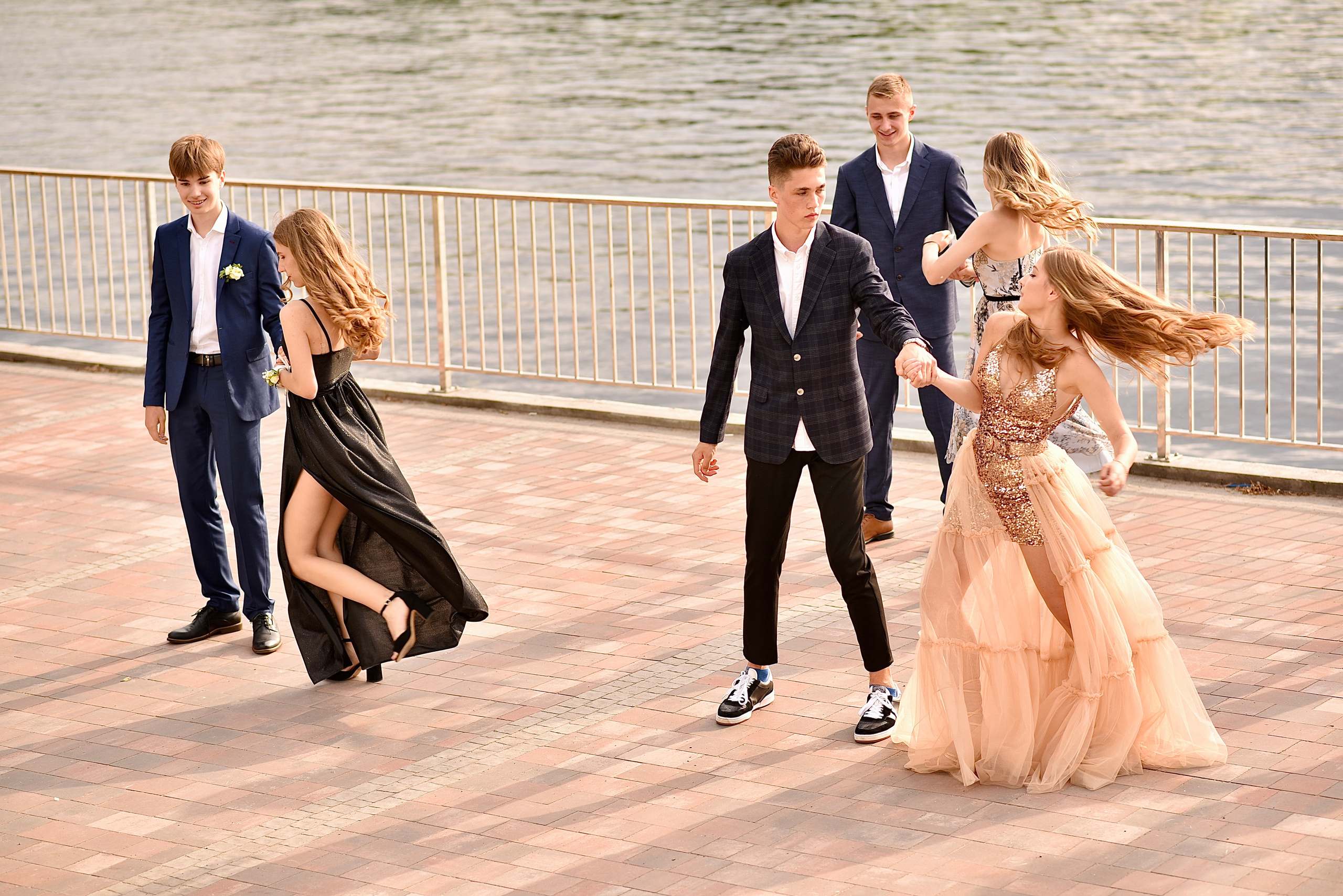 Випускний вечір 11-го класу. Фотограф Марія Якимичева