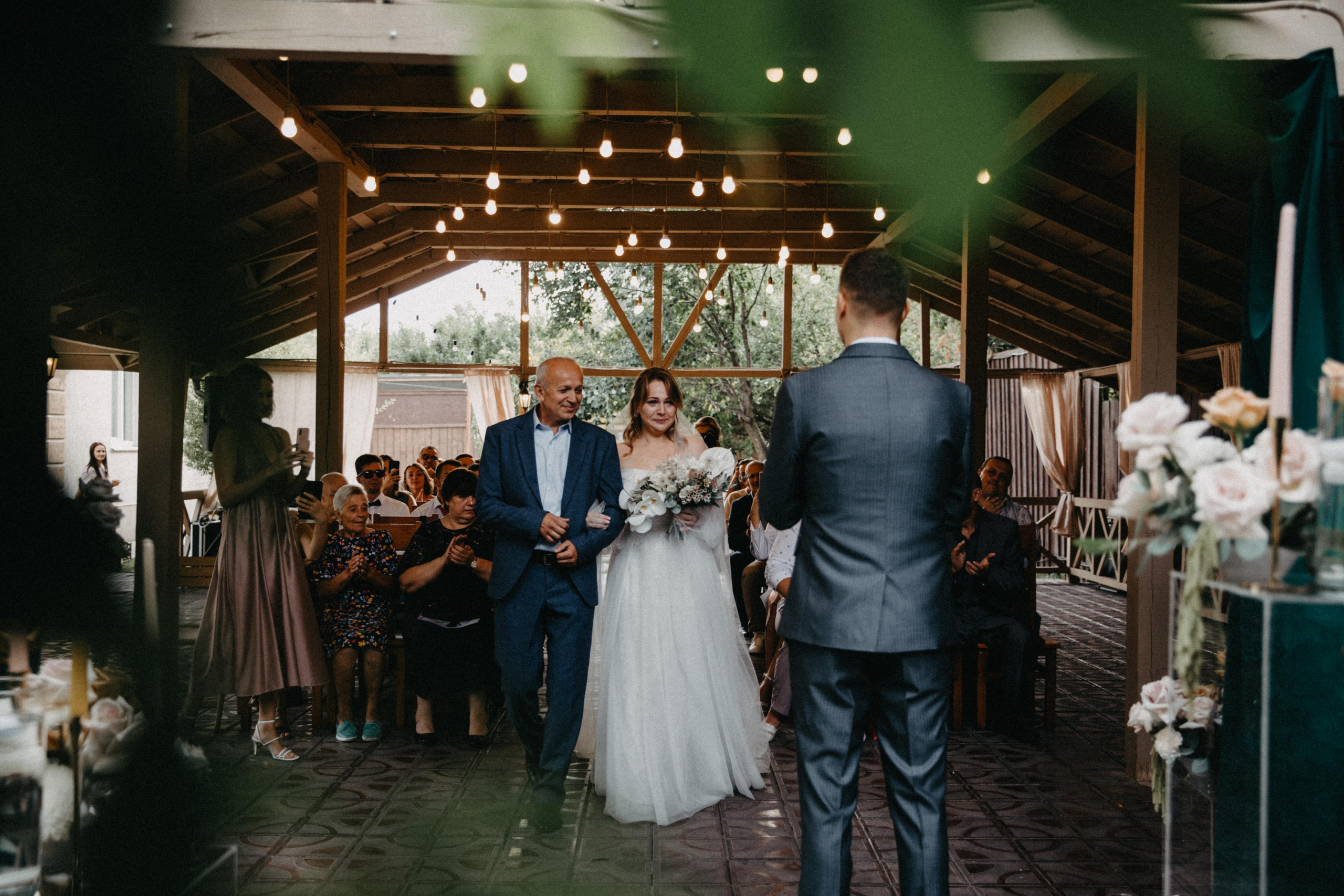 Wedding Wood Cottege. MILANA NIKONENKO весільний та сіймейний фотограф