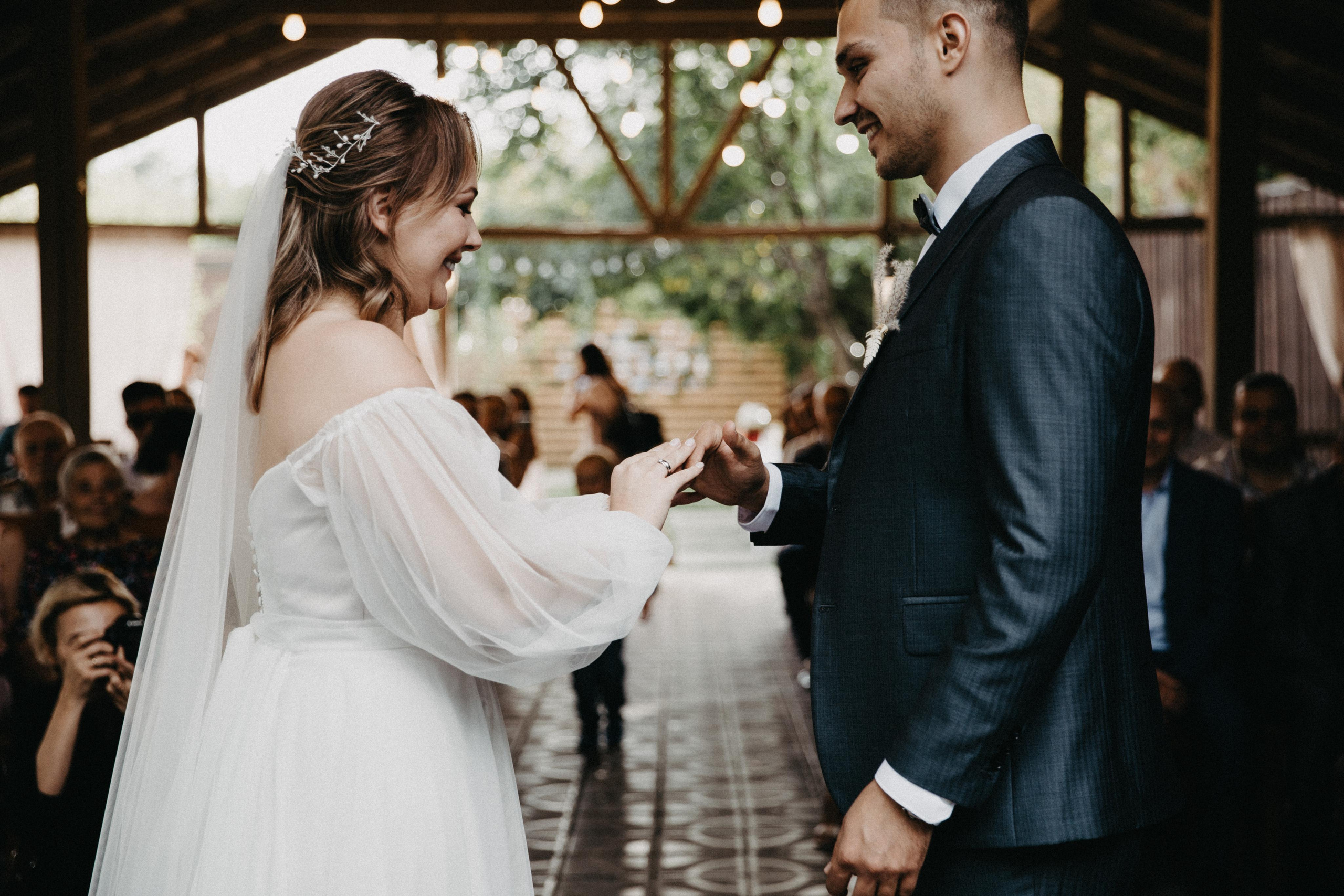 Wedding Wood Cottege. MILANA NIKONENKO весільний та сіймейний фотограф