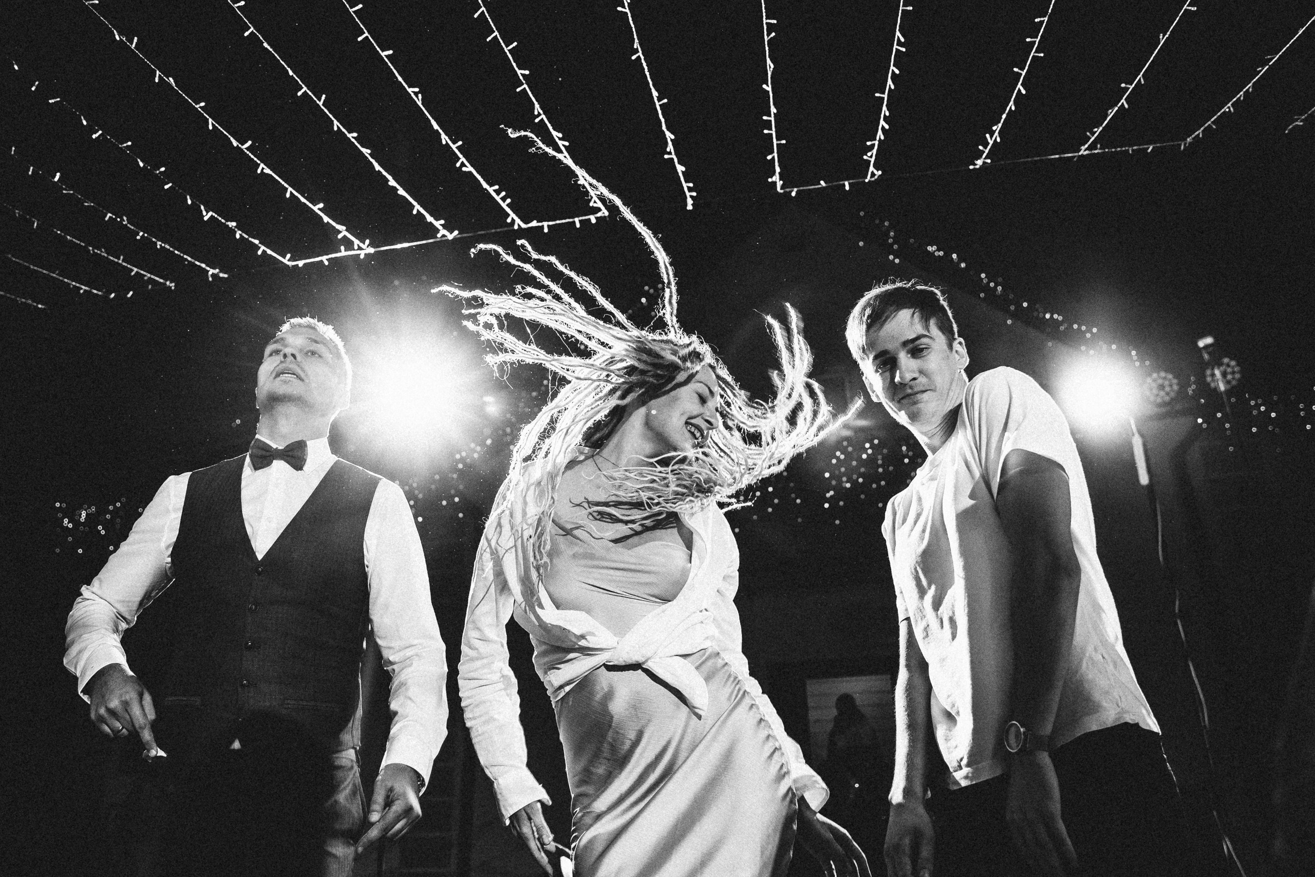 Wedding Wood Cottege. MILANA NIKONENKO весільний та сіймейний фотограф