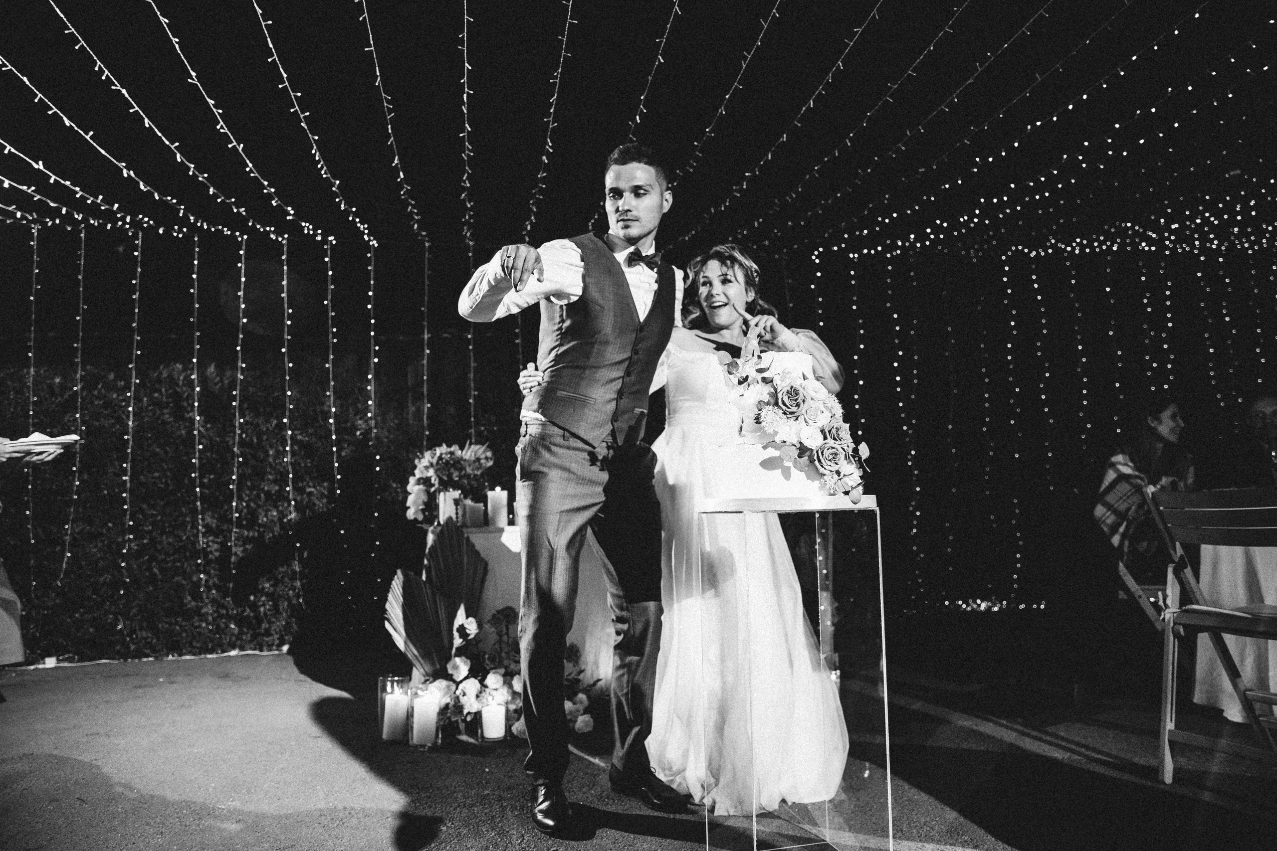 Wedding Wood Cottege. MILANA NIKONENKO весільний та сіймейний фотограф