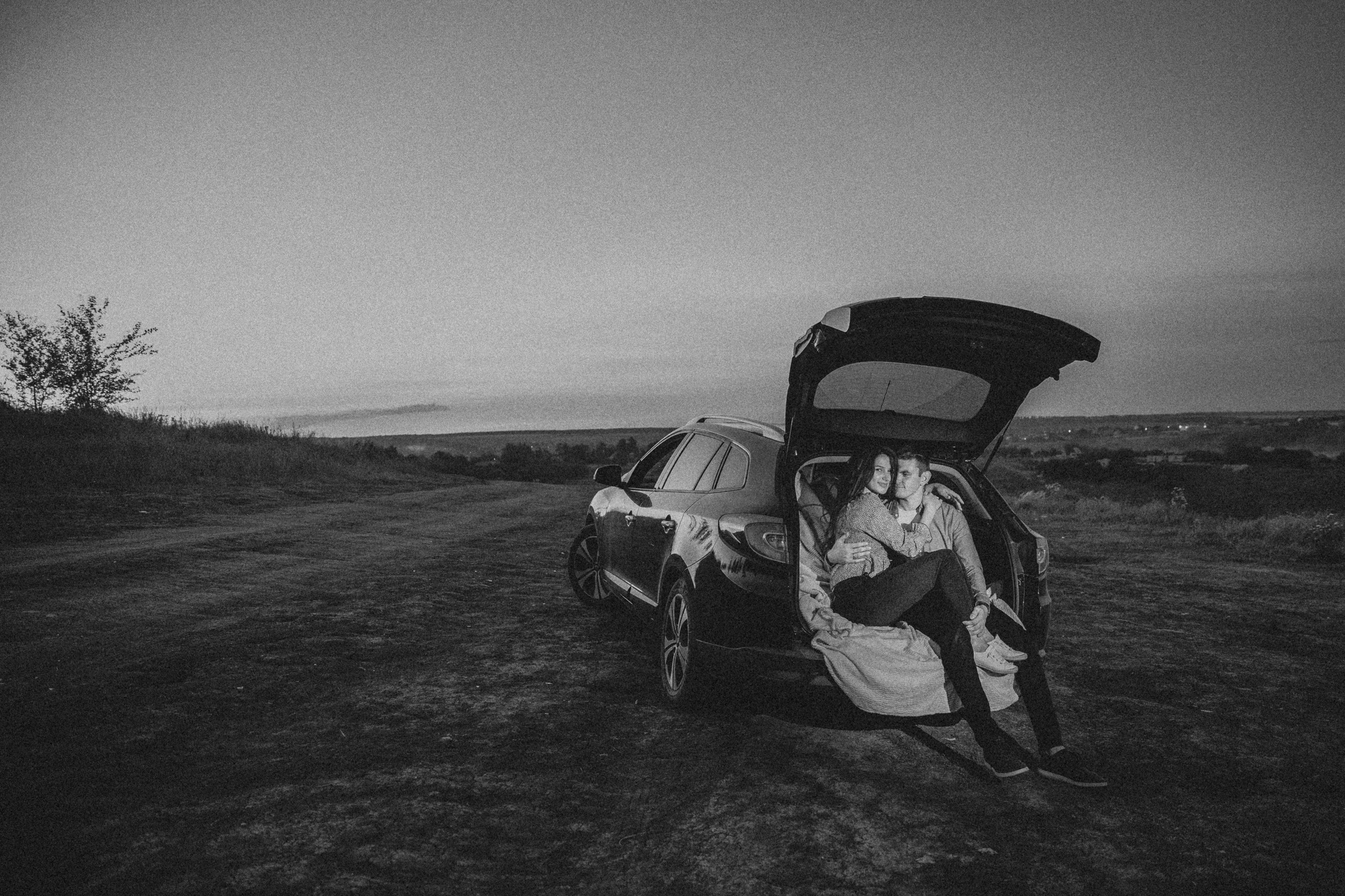 СЕРПНЕВА ІСТОРІЯ. MILANA NIKONENKO весільний та сіймейний фотограф